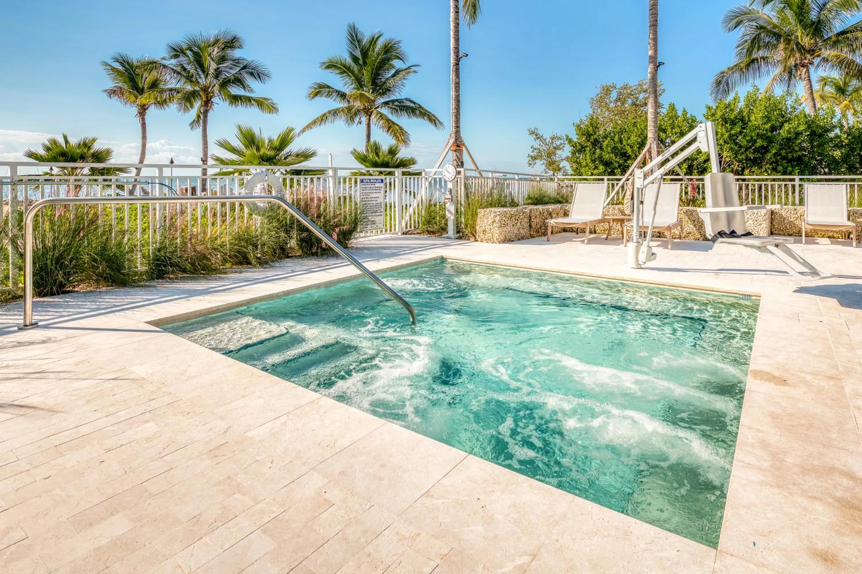 Hot Tub in The Islands of Islamorada