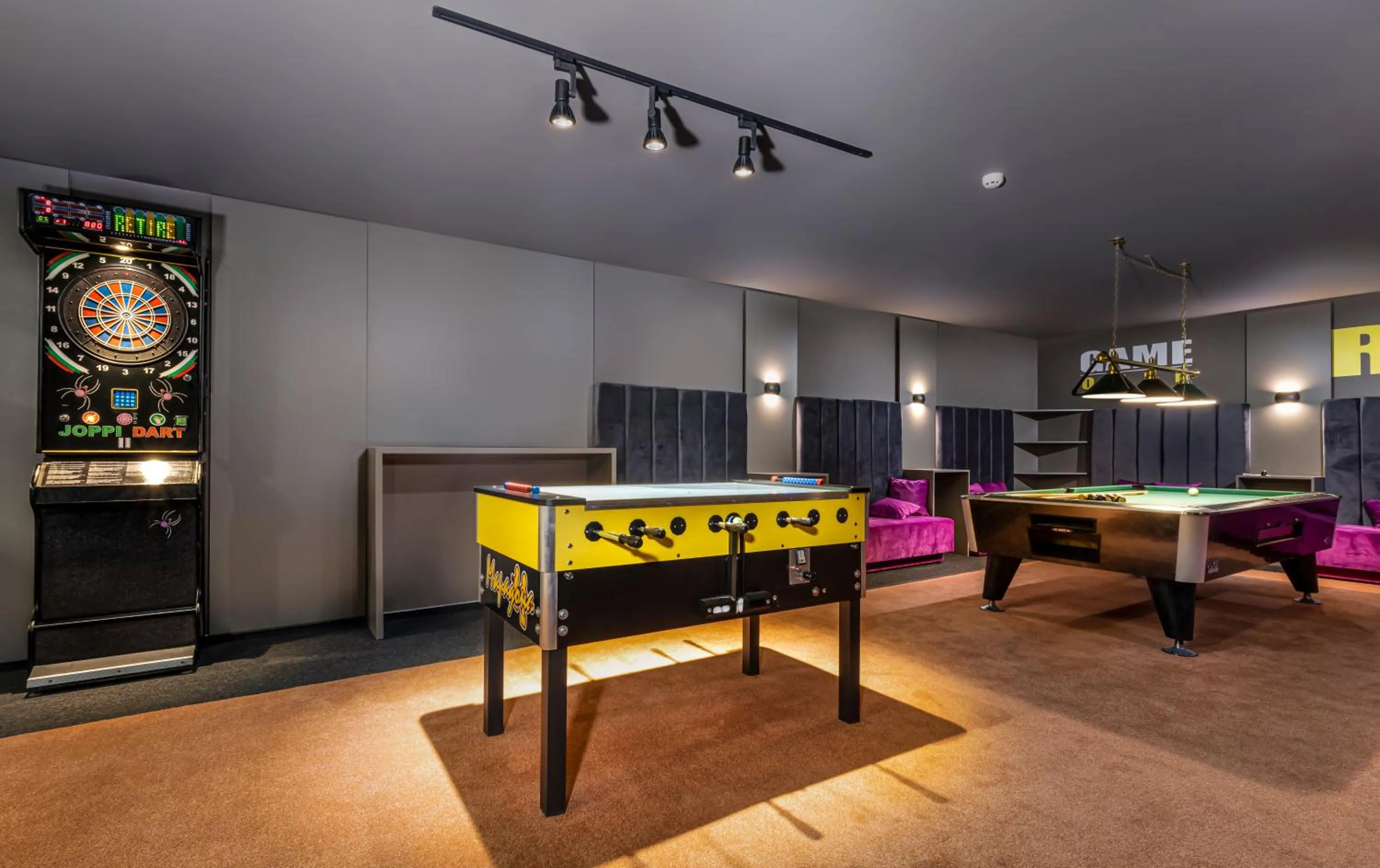 Billiard in Hotel Urban