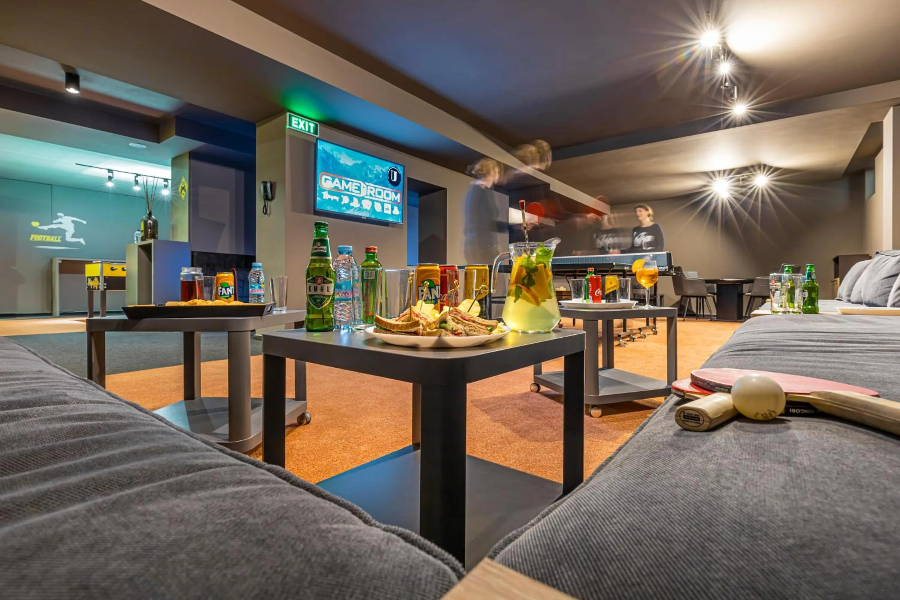 Game Room in Hotel Urban