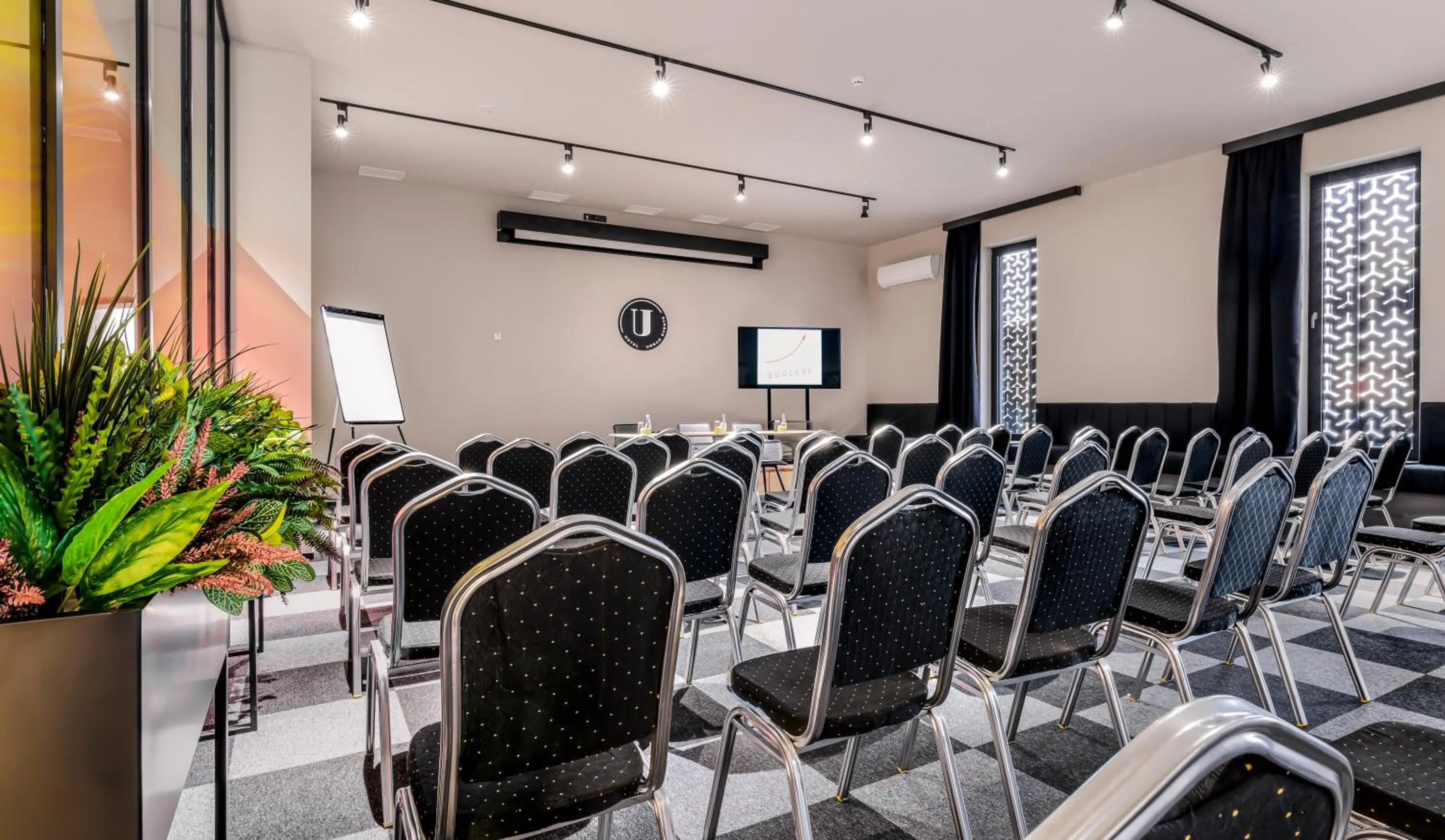 TV and multimedia in Hotel Urban