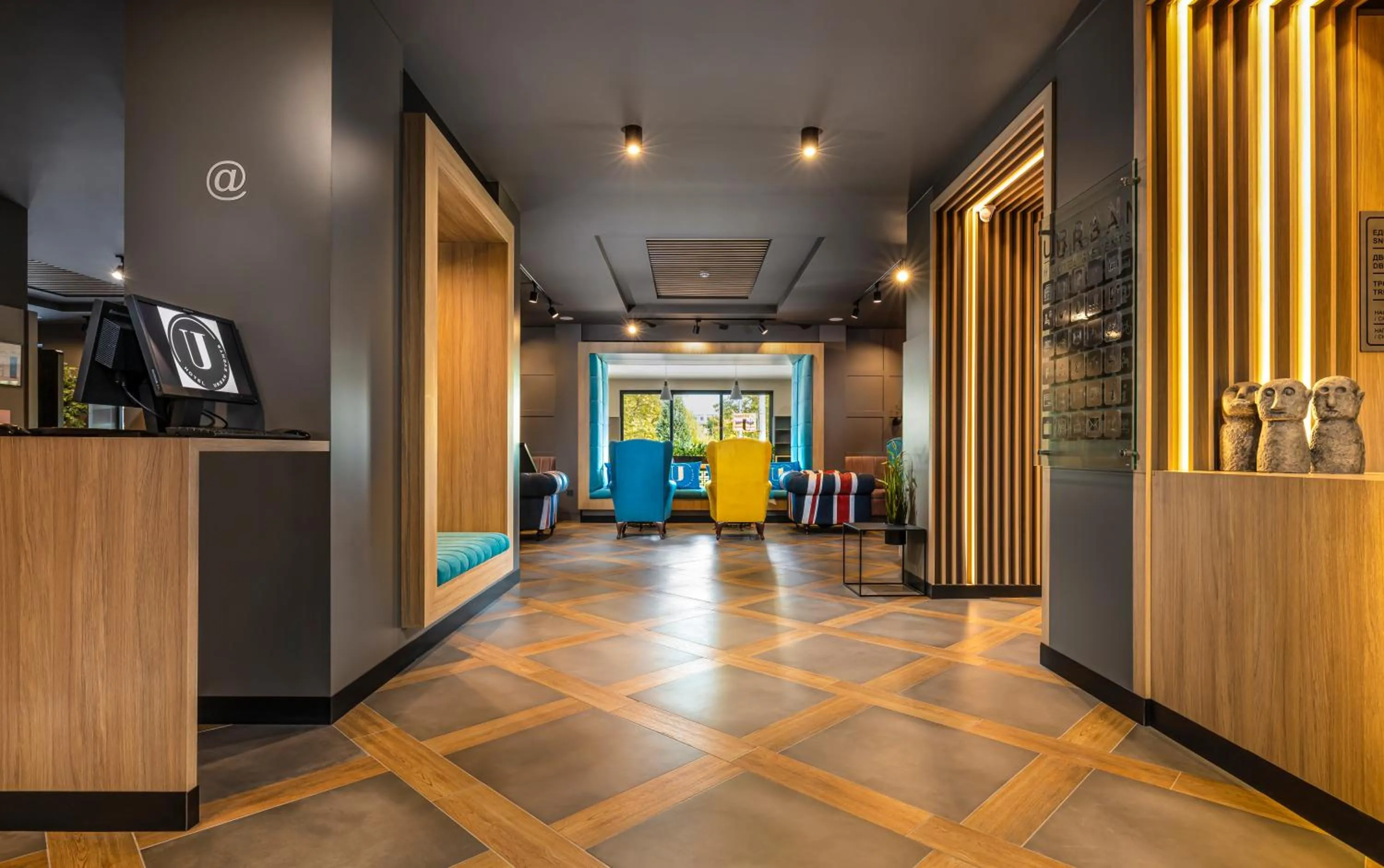 Facade/entrance in Hotel Urban