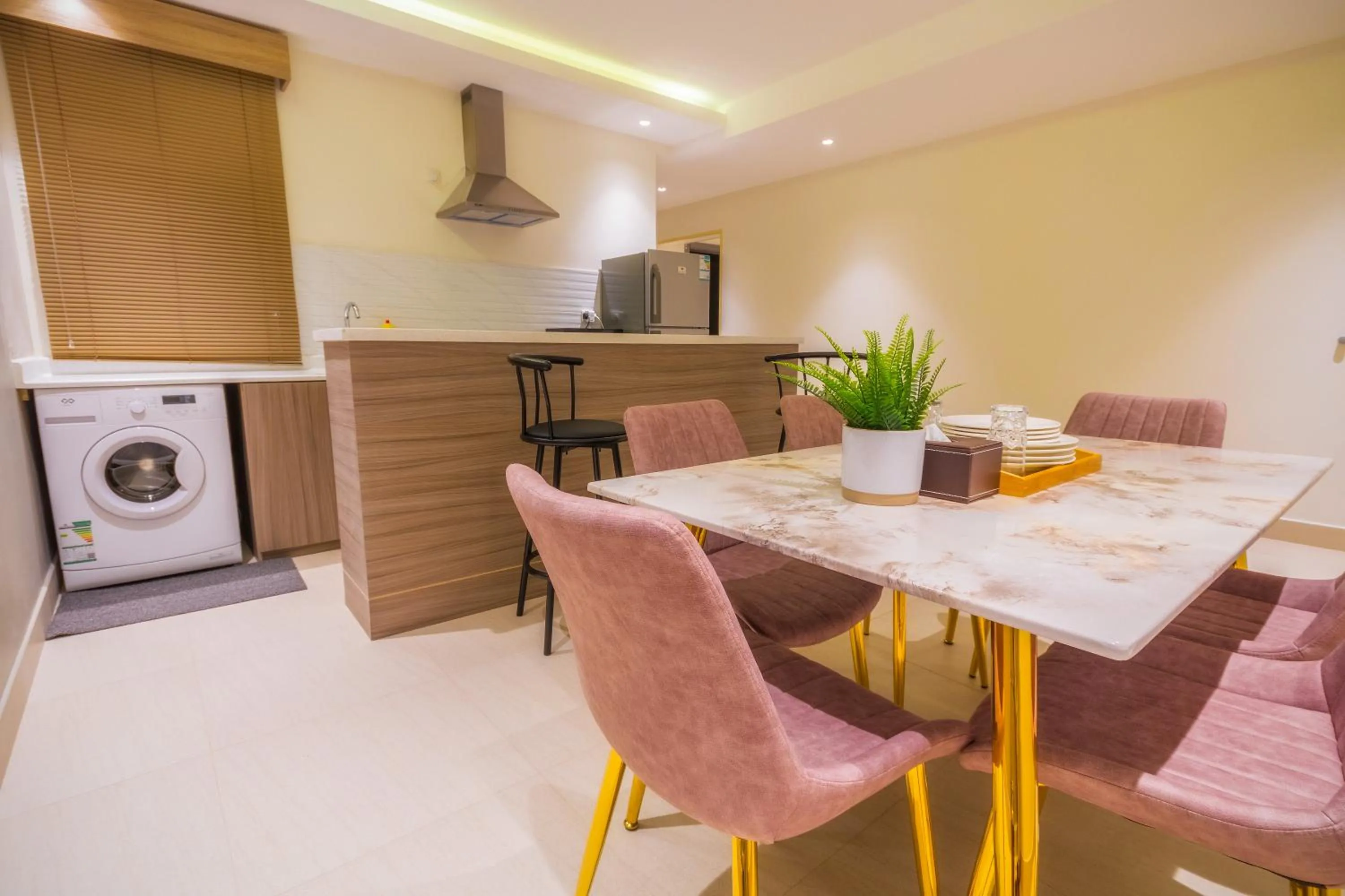 Kitchen or kitchenette in The Address Palace Apartments