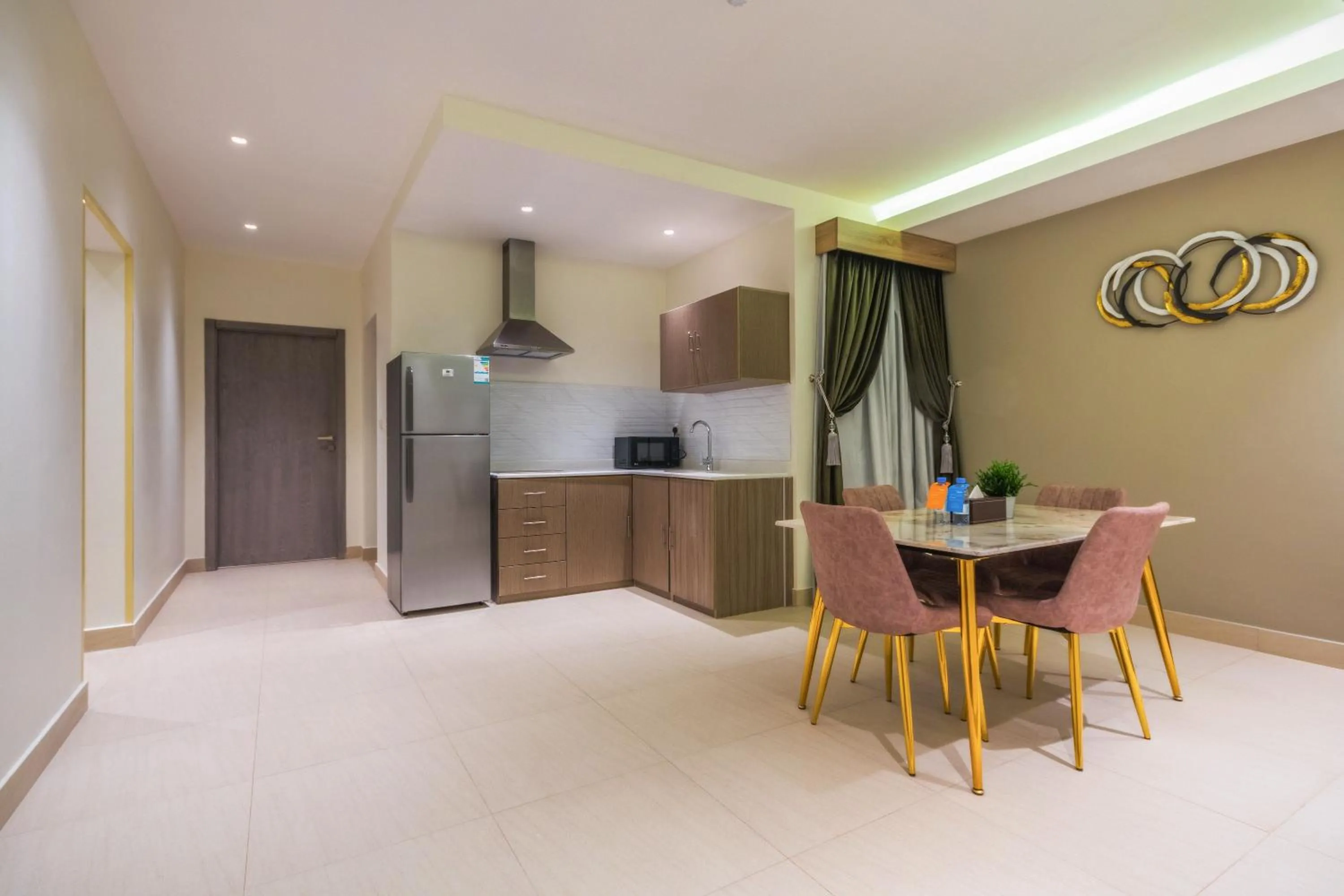 Kitchen or kitchenette in The Address Palace Apartments