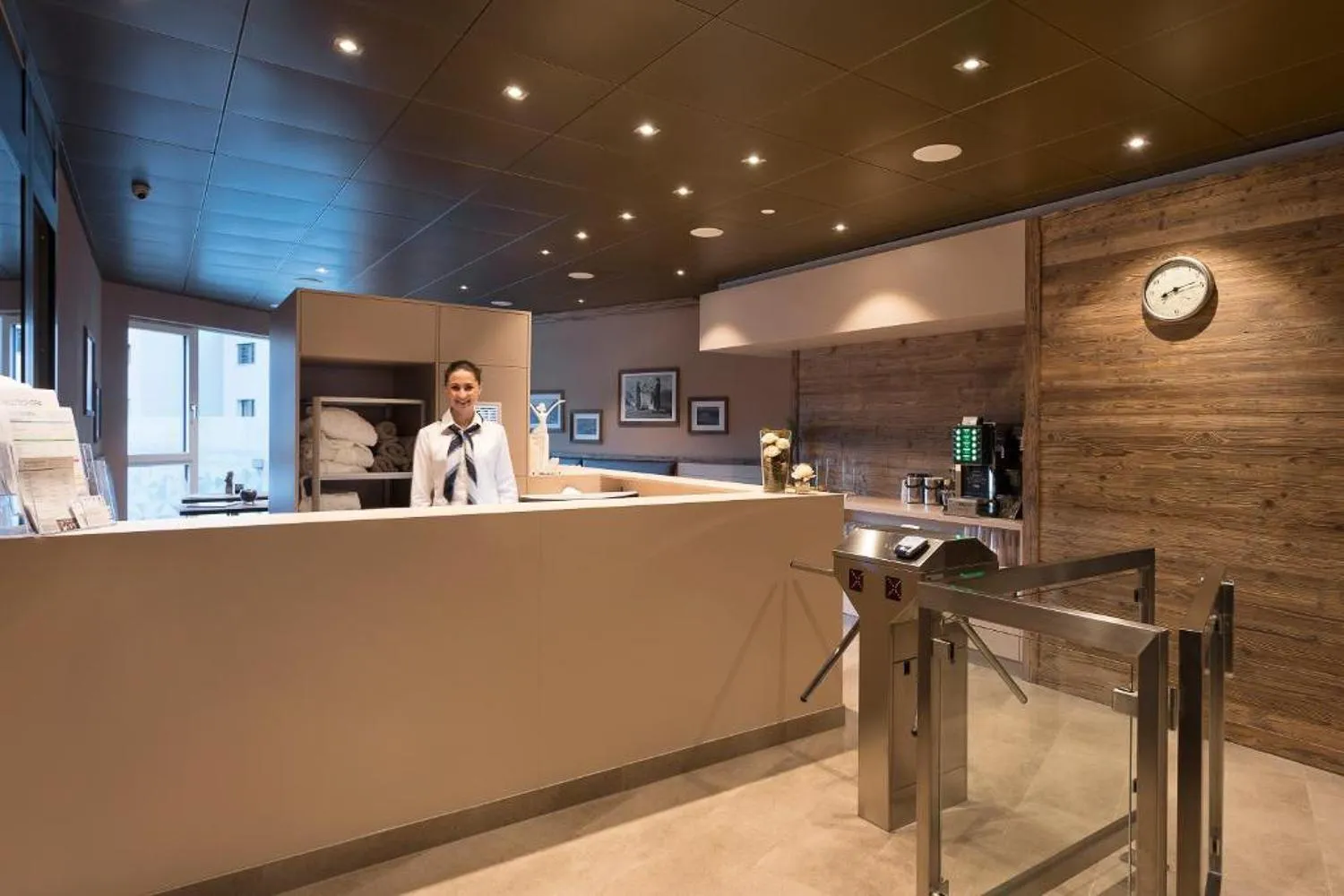 Lobby or reception in Hotel Alex Business & SPA