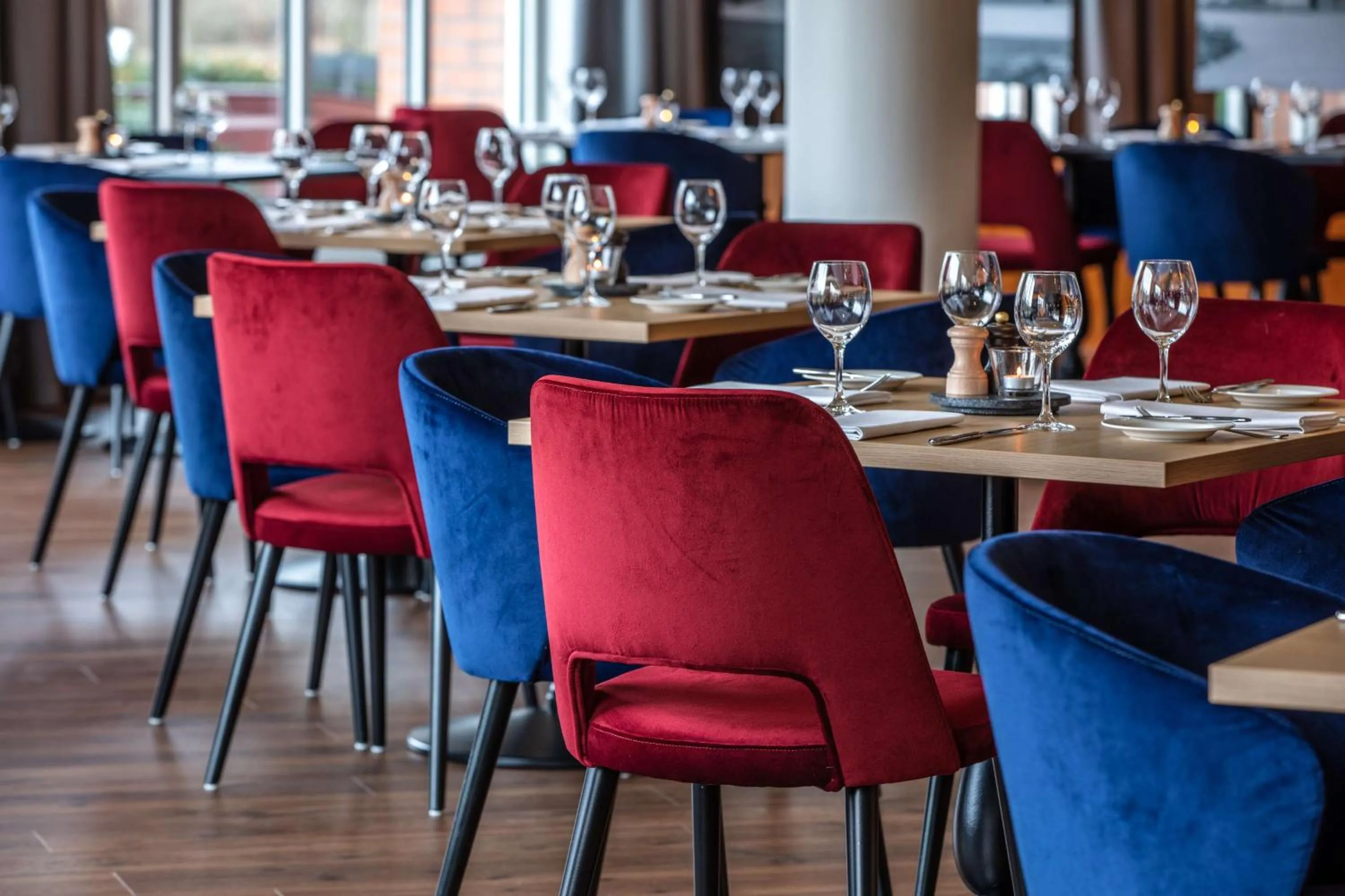 Restaurant/places to eat in Radisson Blu Hotel Karlsruhe