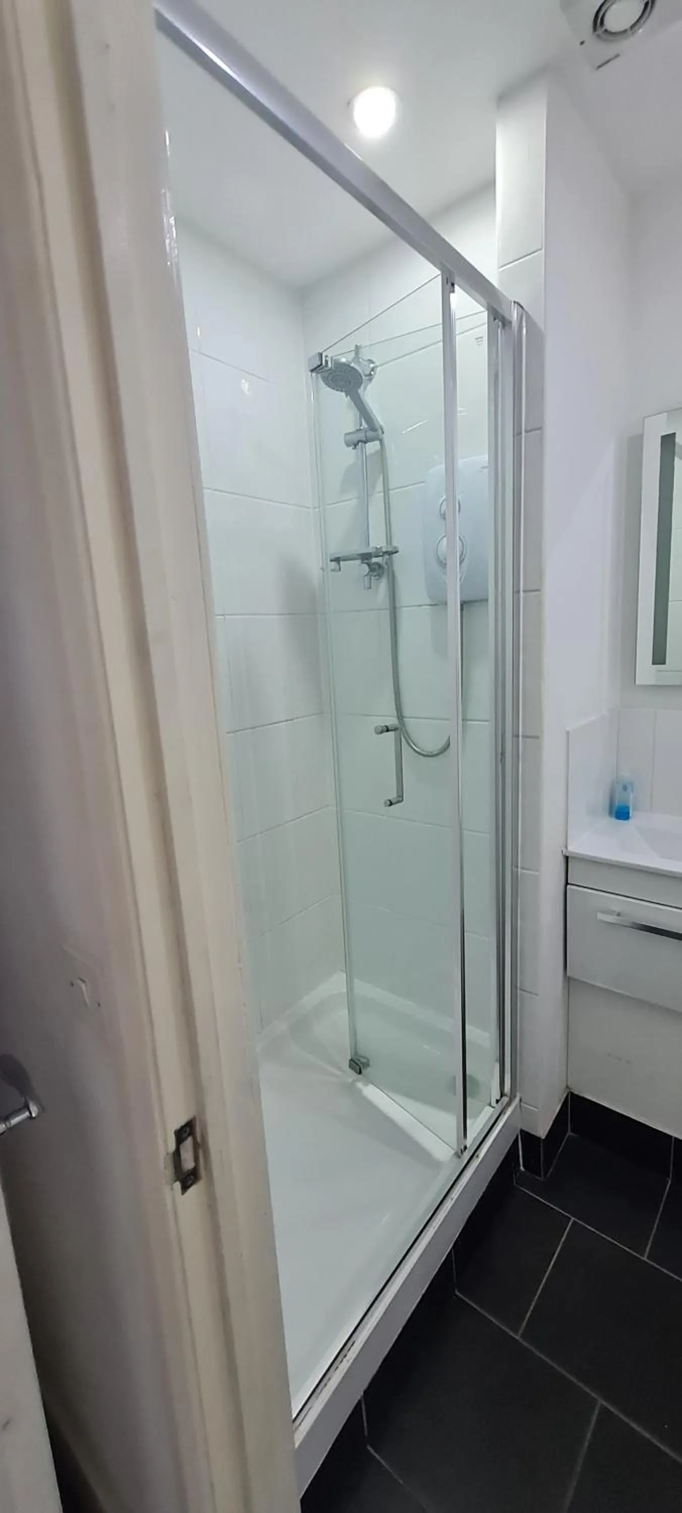 Shower in H.V Apartments