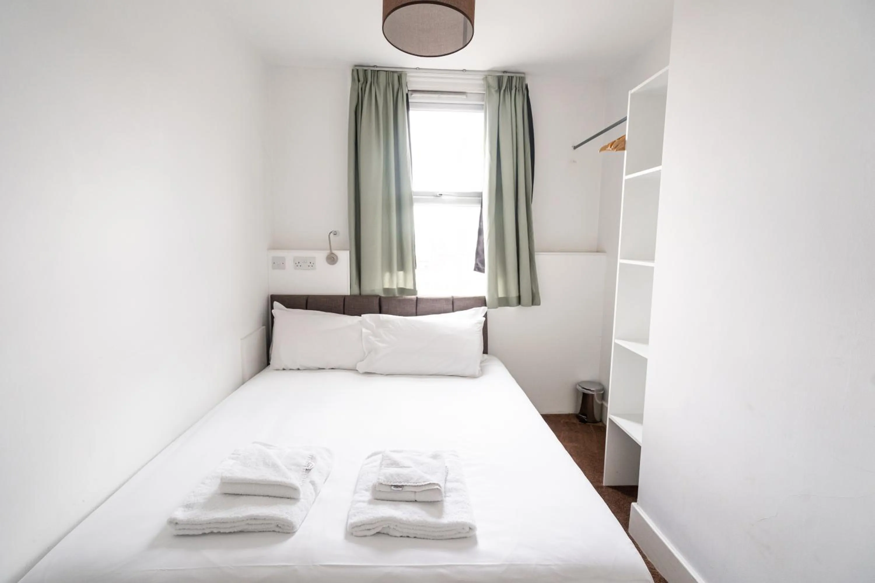 Three-Bedroom Apartment in H.V Apartments