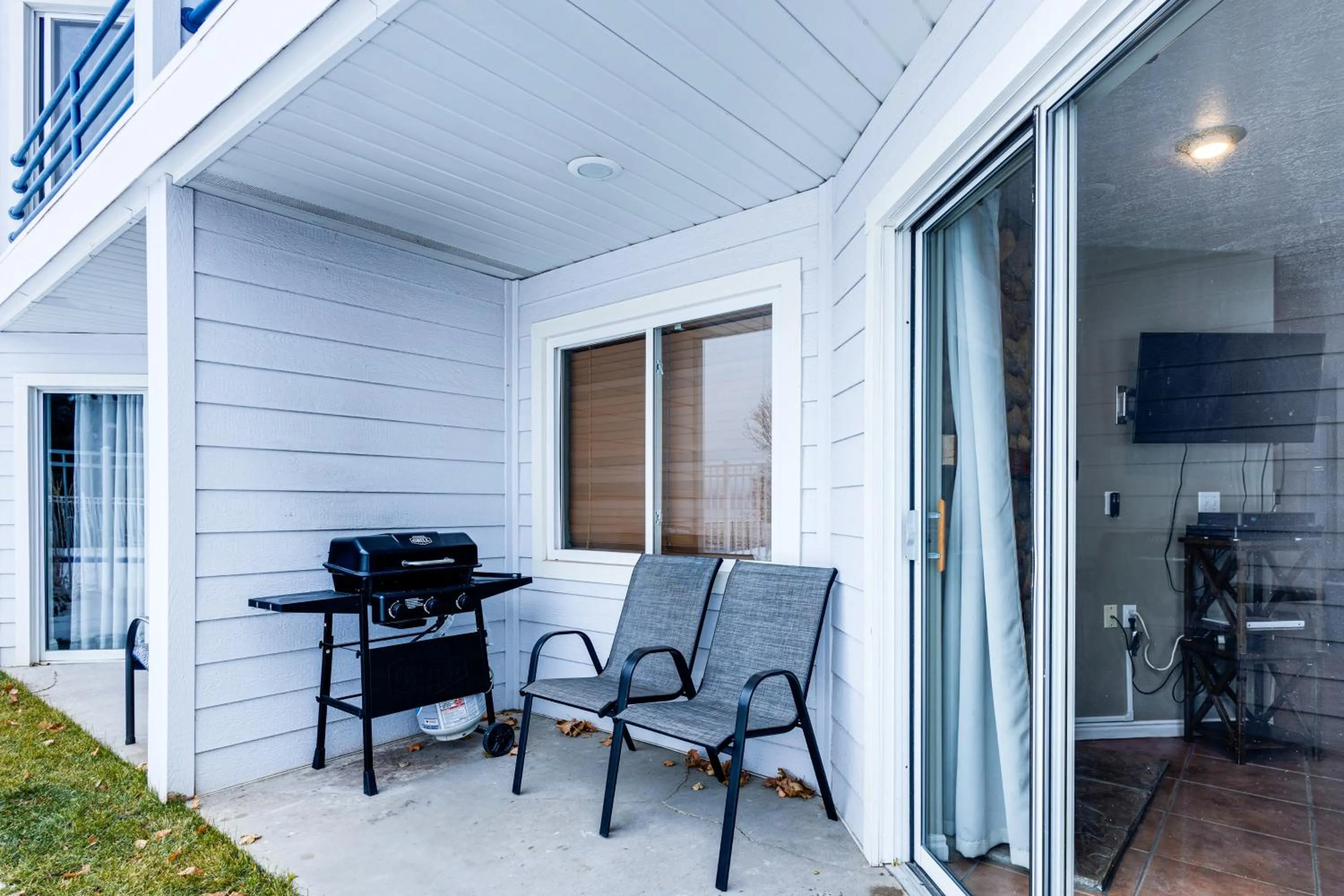 Garden City Condo with Pool Access by Bear Lake!