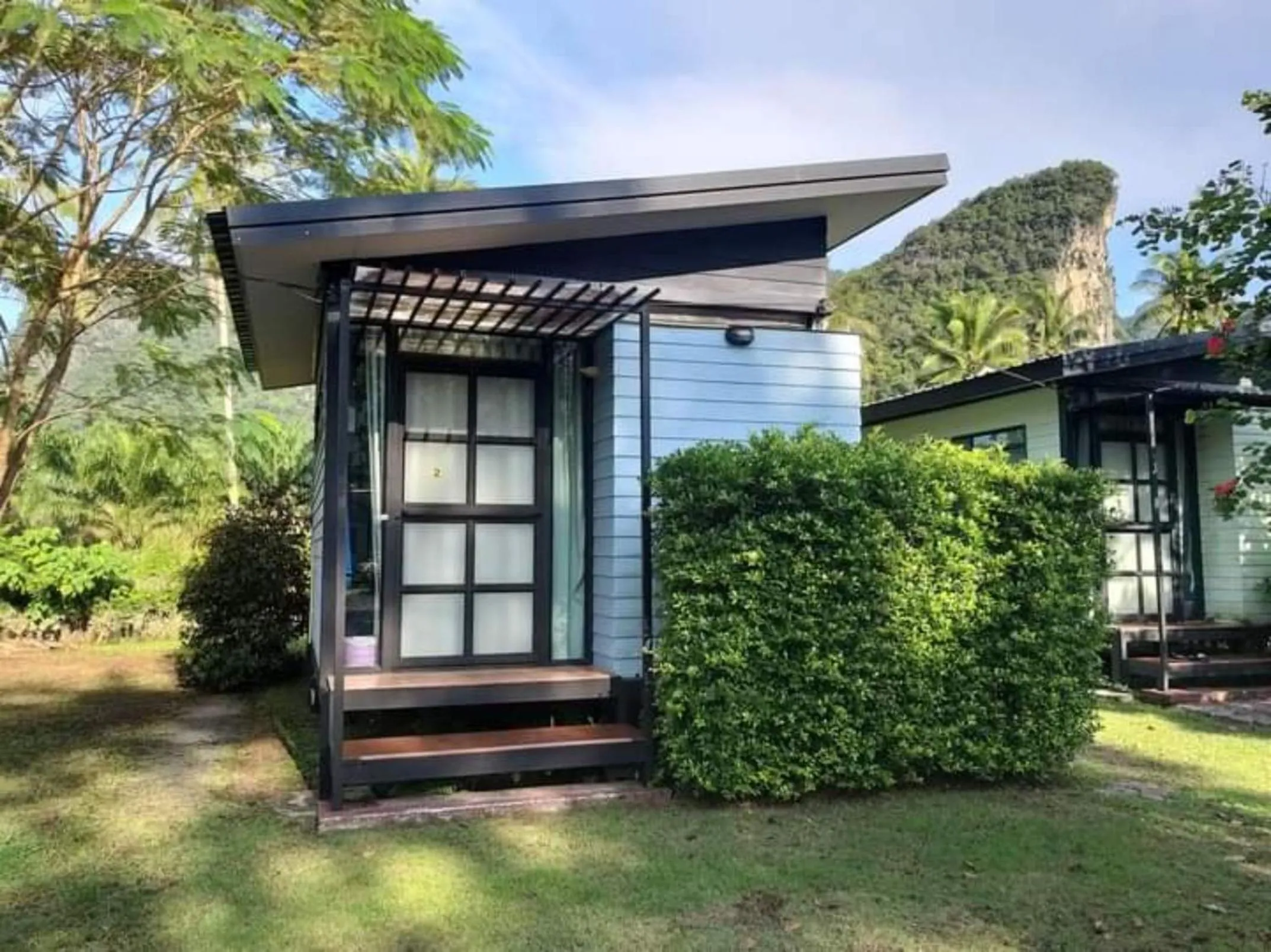 Garden in Baan Rim Nam Resort