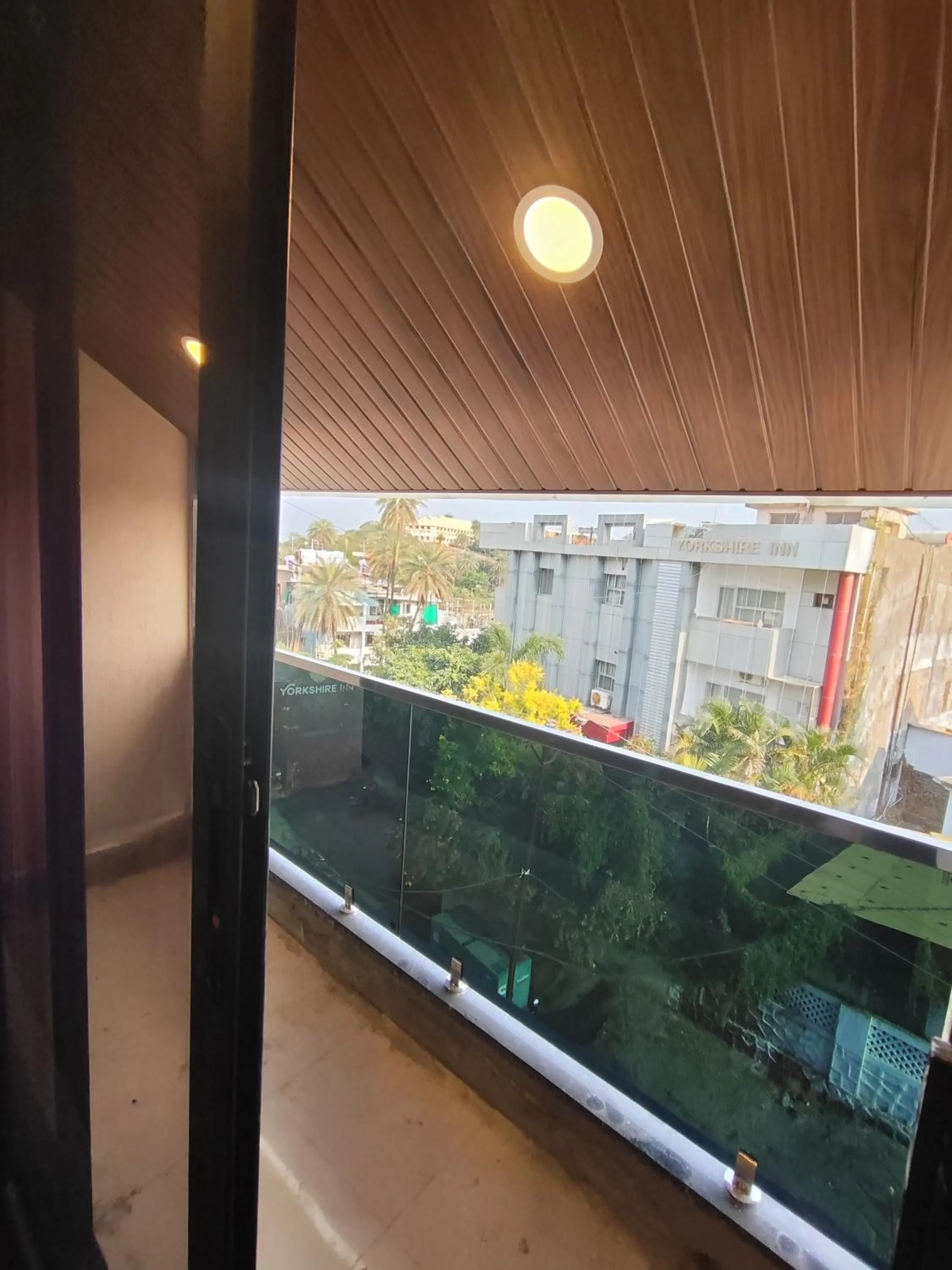 Balcony/Terrace in Hotel Always Welcome by SAH