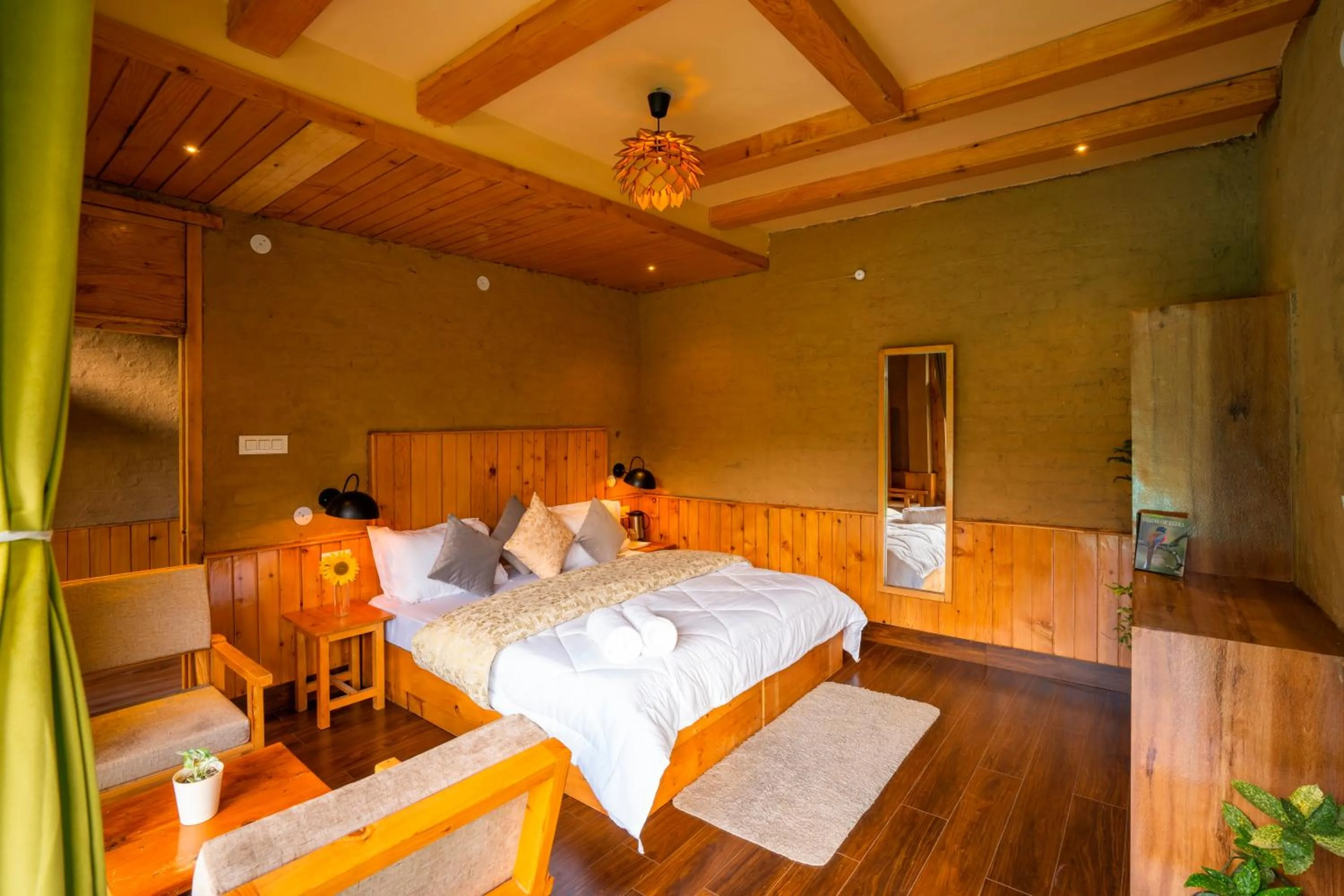 Bed in Zostel Shangarh, Kullu