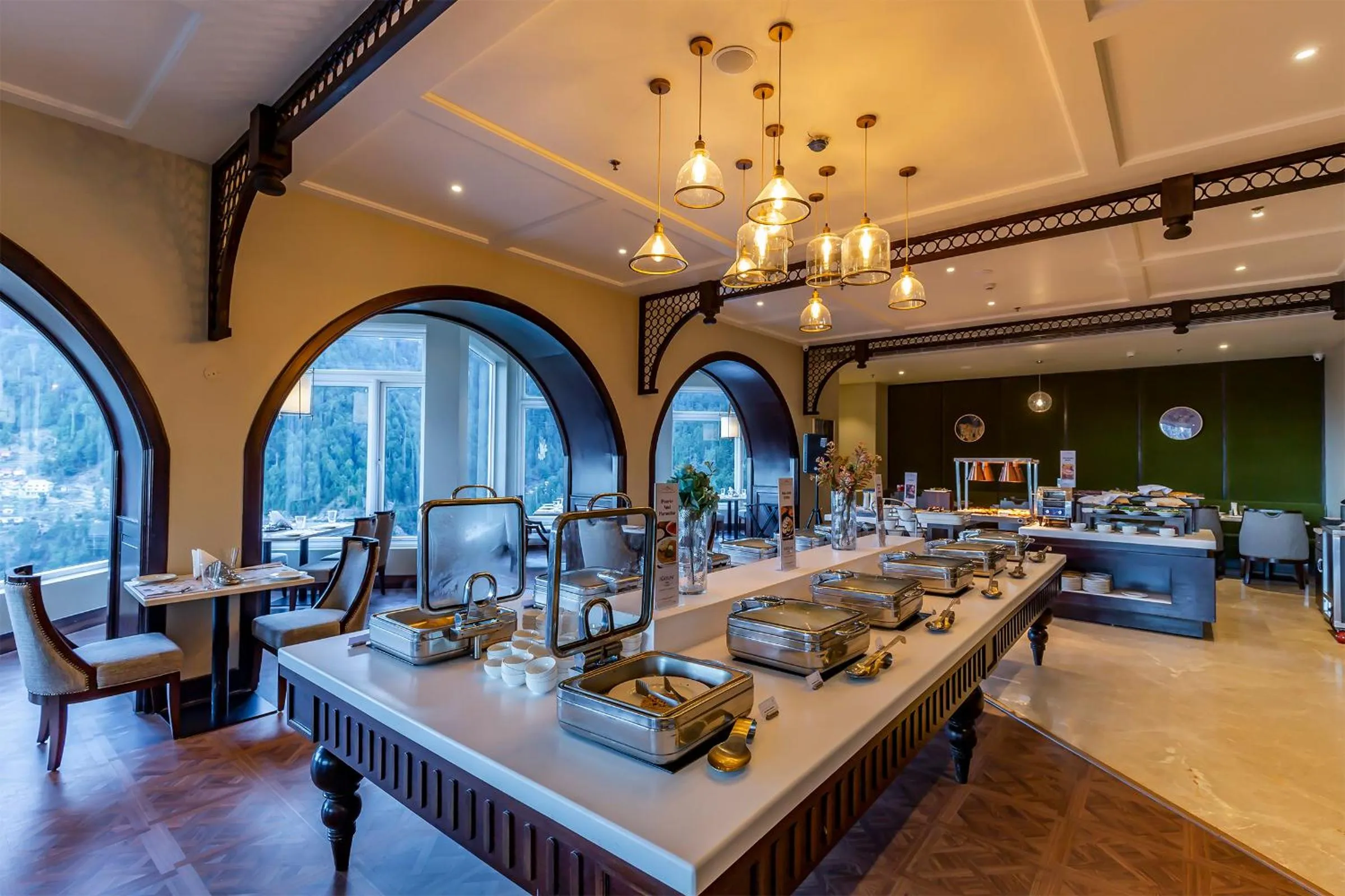 Restaurant/places to eat in Fortune Park Dalhousie - Member ITC Hotels' Group