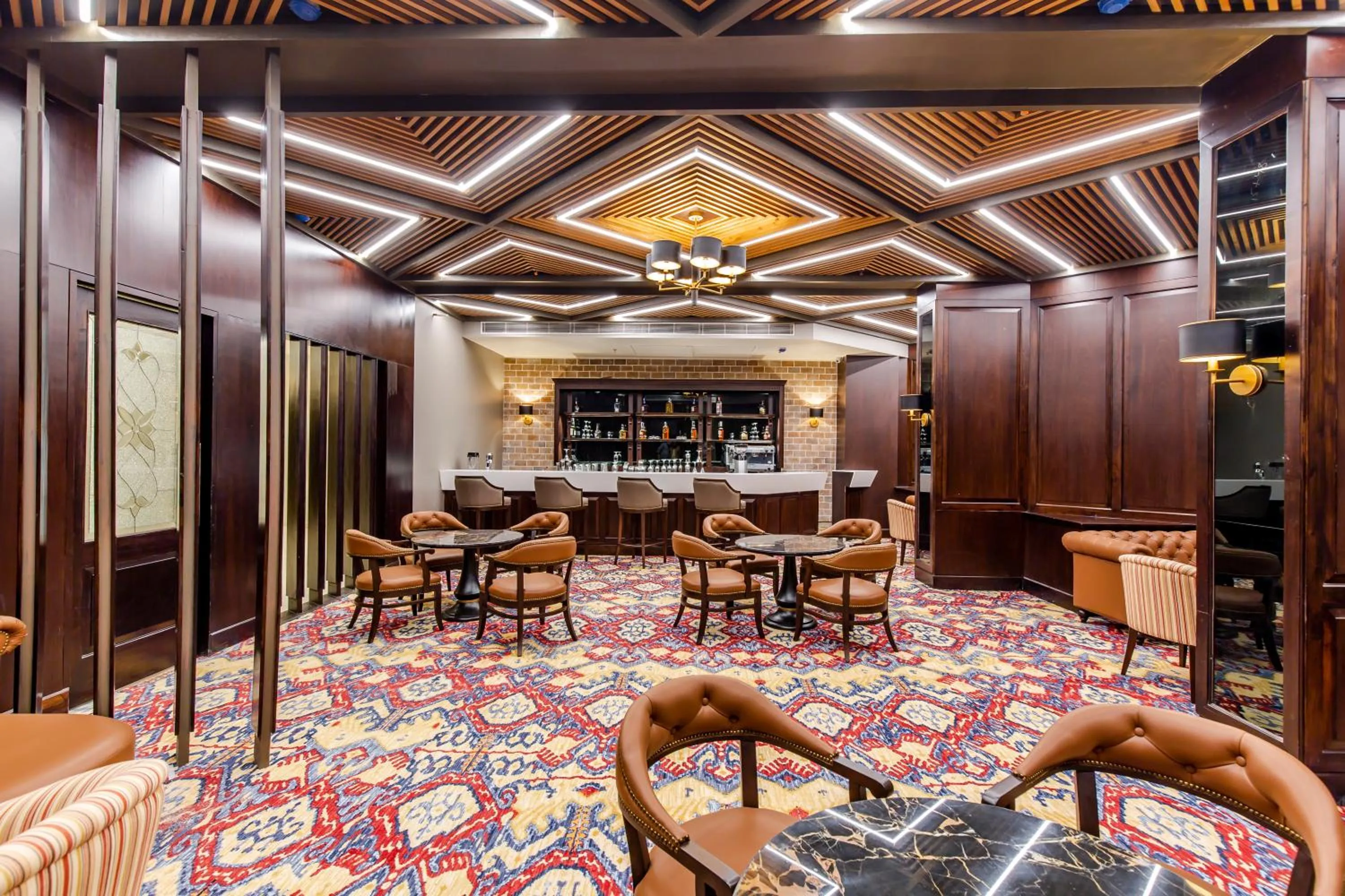 Lounge or bar in Fortune Park Dalhousie - Member ITC Hotels' Group