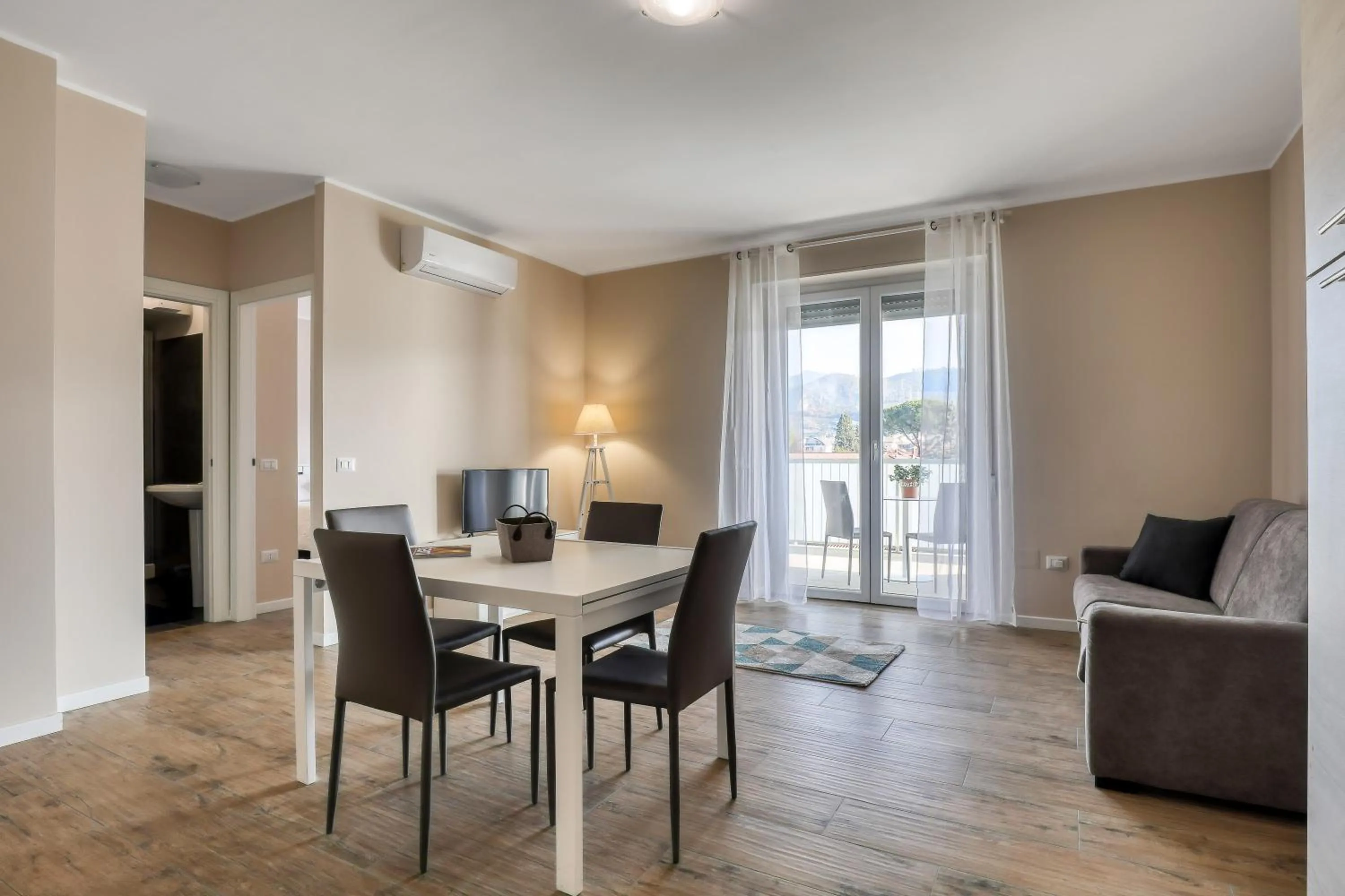 TV and multimedia in Asso Residence Ospedale