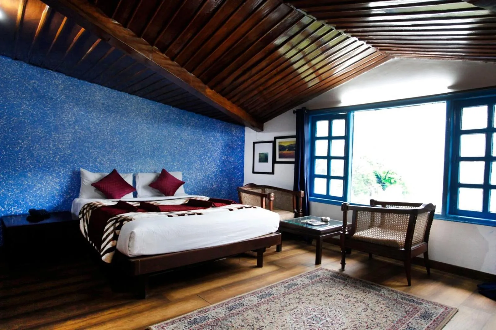 Photo of the whole room, Bed in Manu Maharani Regency