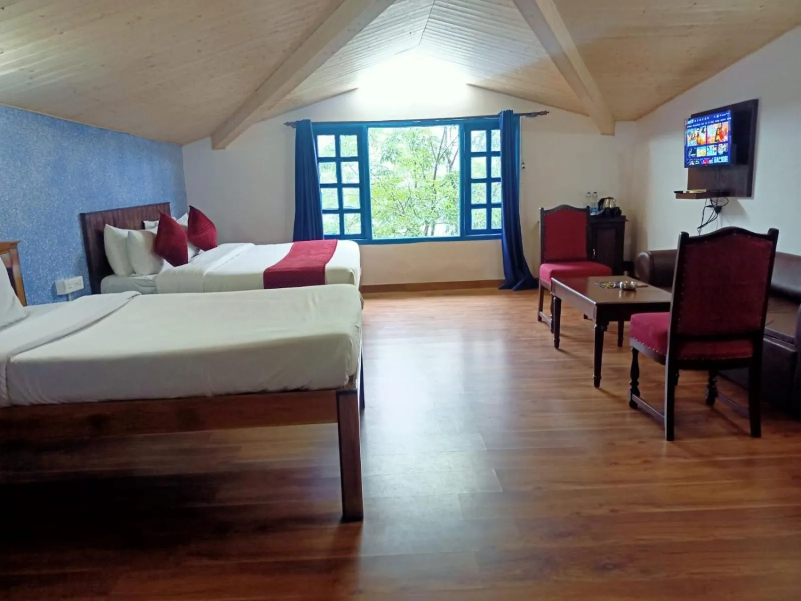 Bedroom, Bed in Manu Maharani Regency