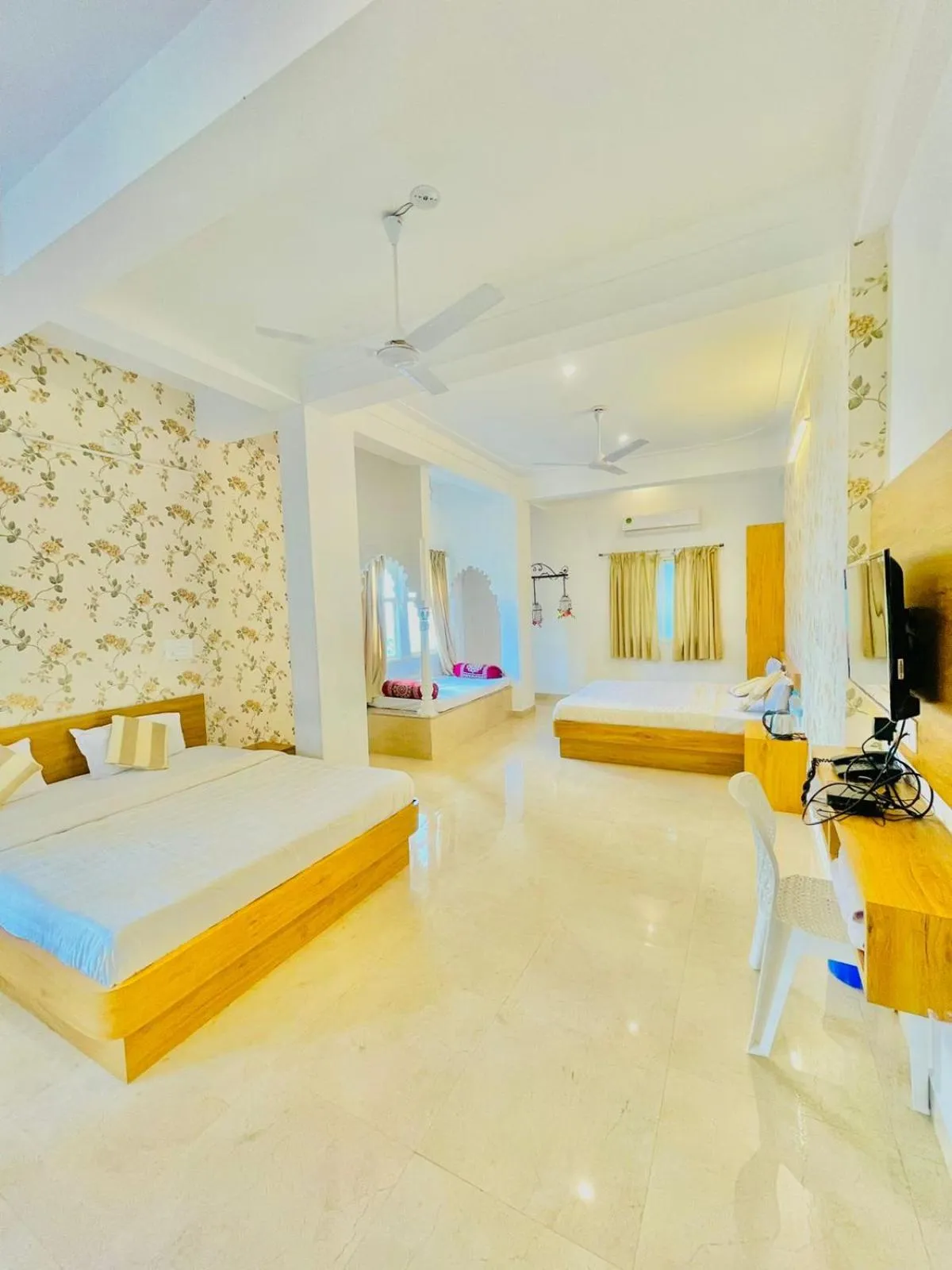 Bed in Royal Heritage Haveli Udaipur