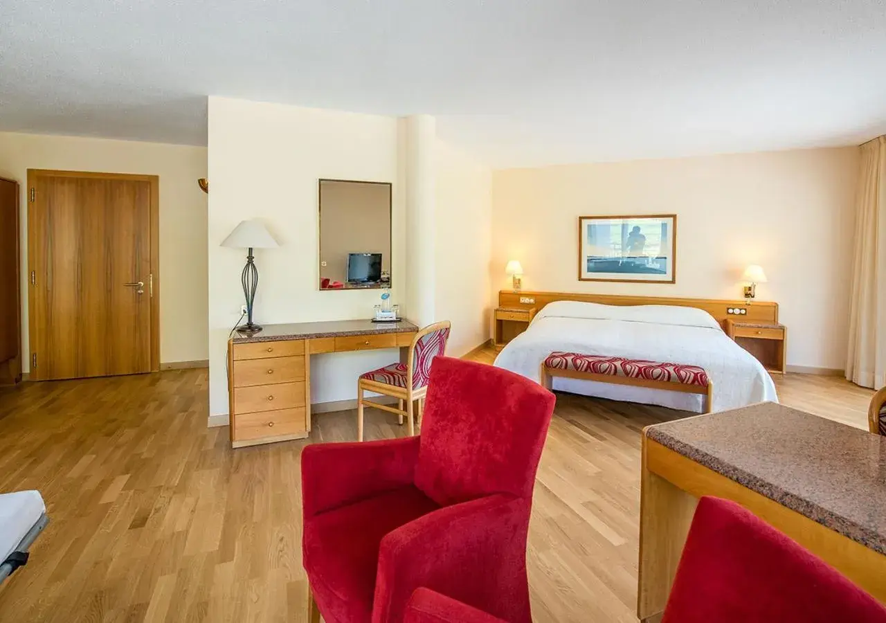 Family Room in Hôtel des Bains de Saillon Family Room in Hôtel des Bains de Saillon