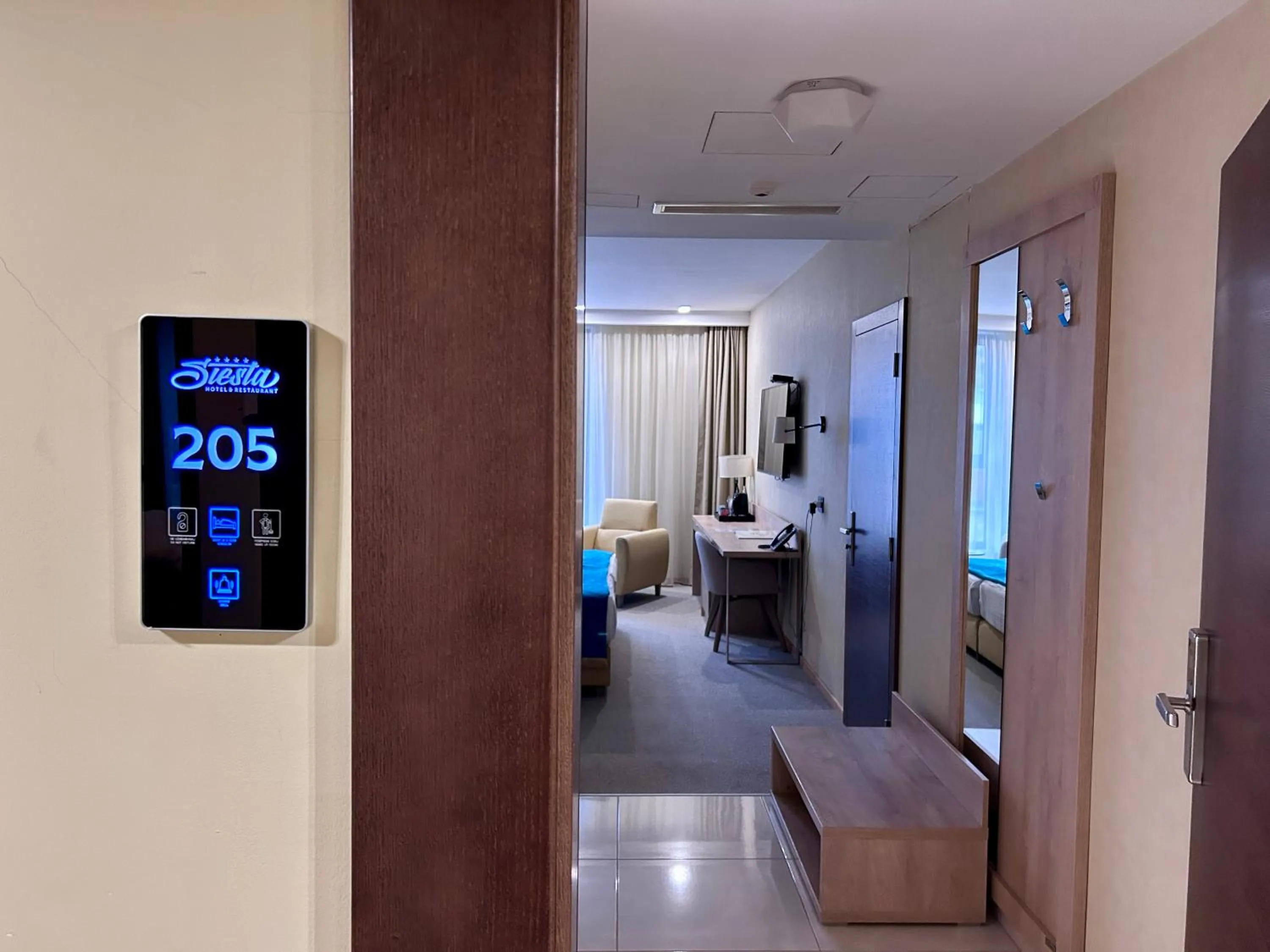 Photo of the whole room, Bed in Hotel Siesta