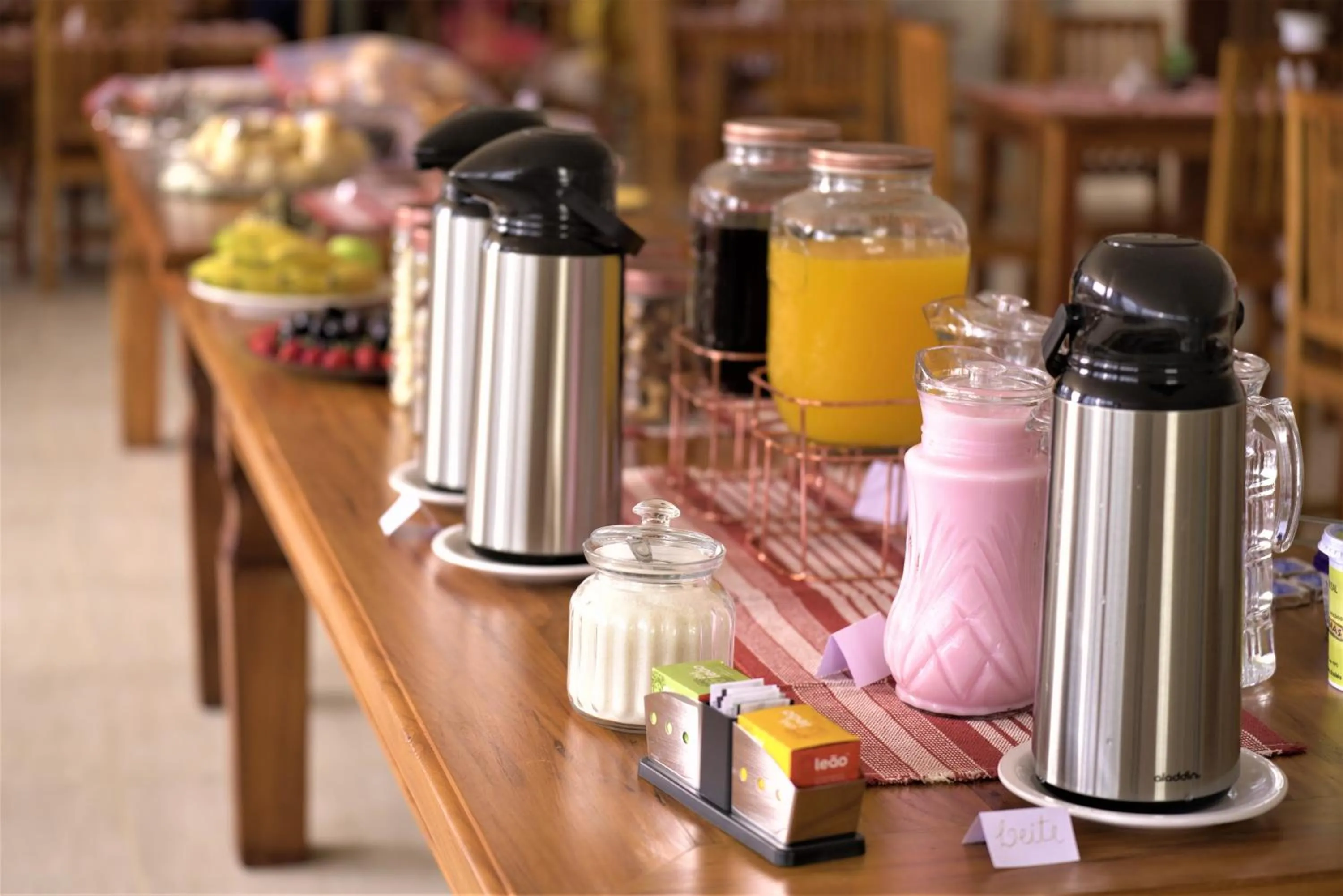 Restaurant/places to eat in Terra D` Ouro Apart Hotel