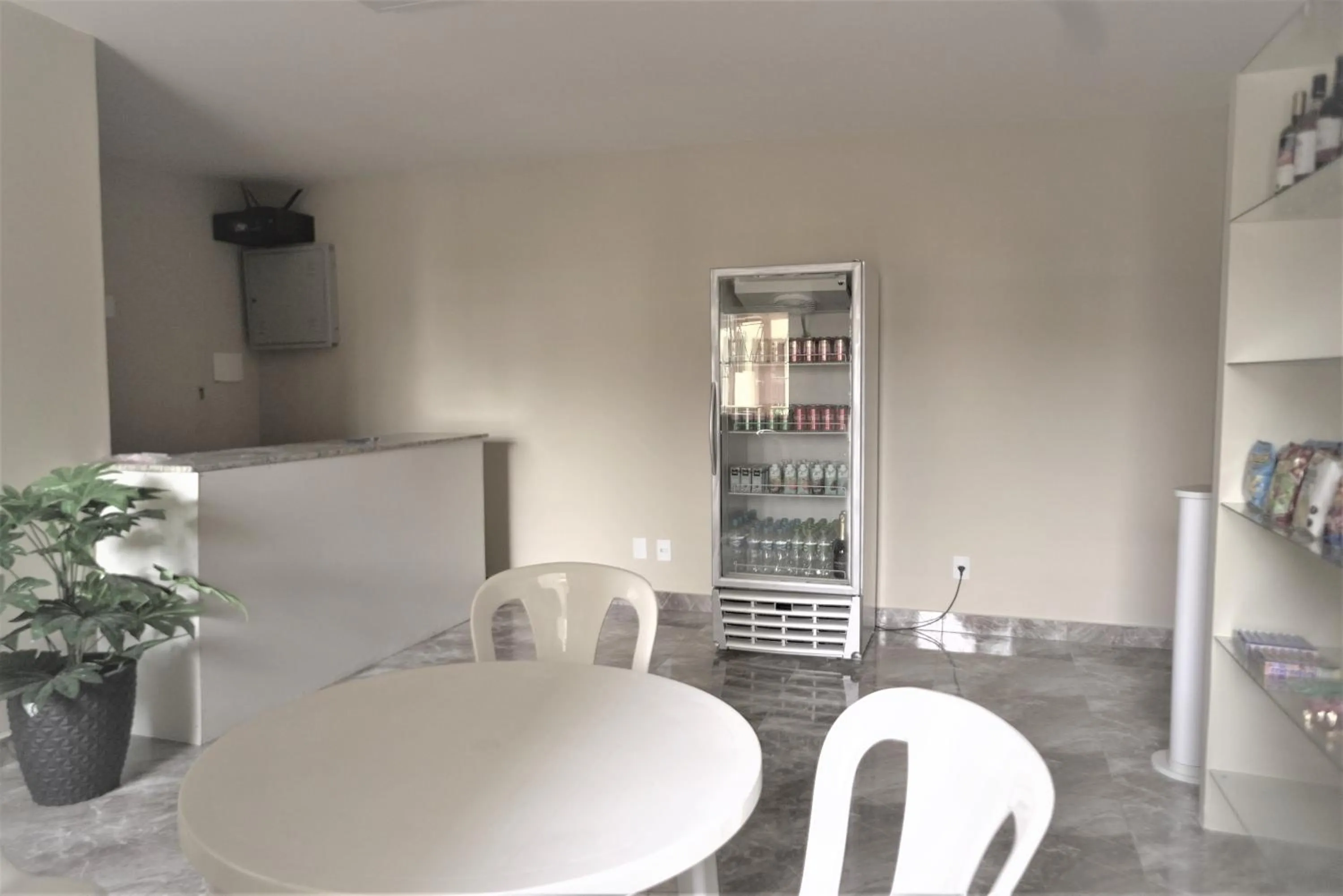 Restaurant/places to eat in Terra D` Ouro Apart Hotel