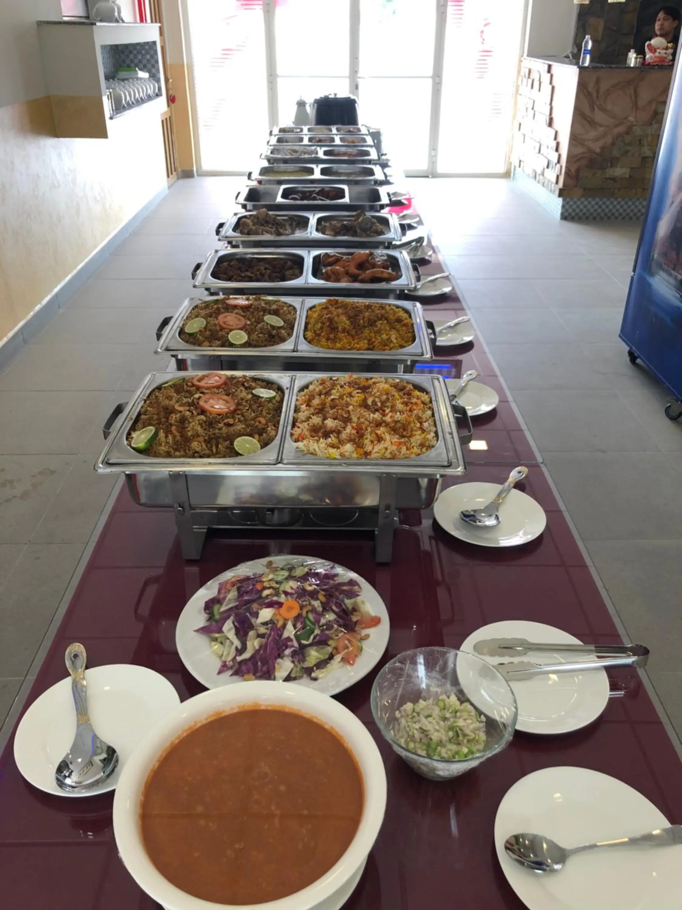 Buffet breakfast in Al Jabal Hotel