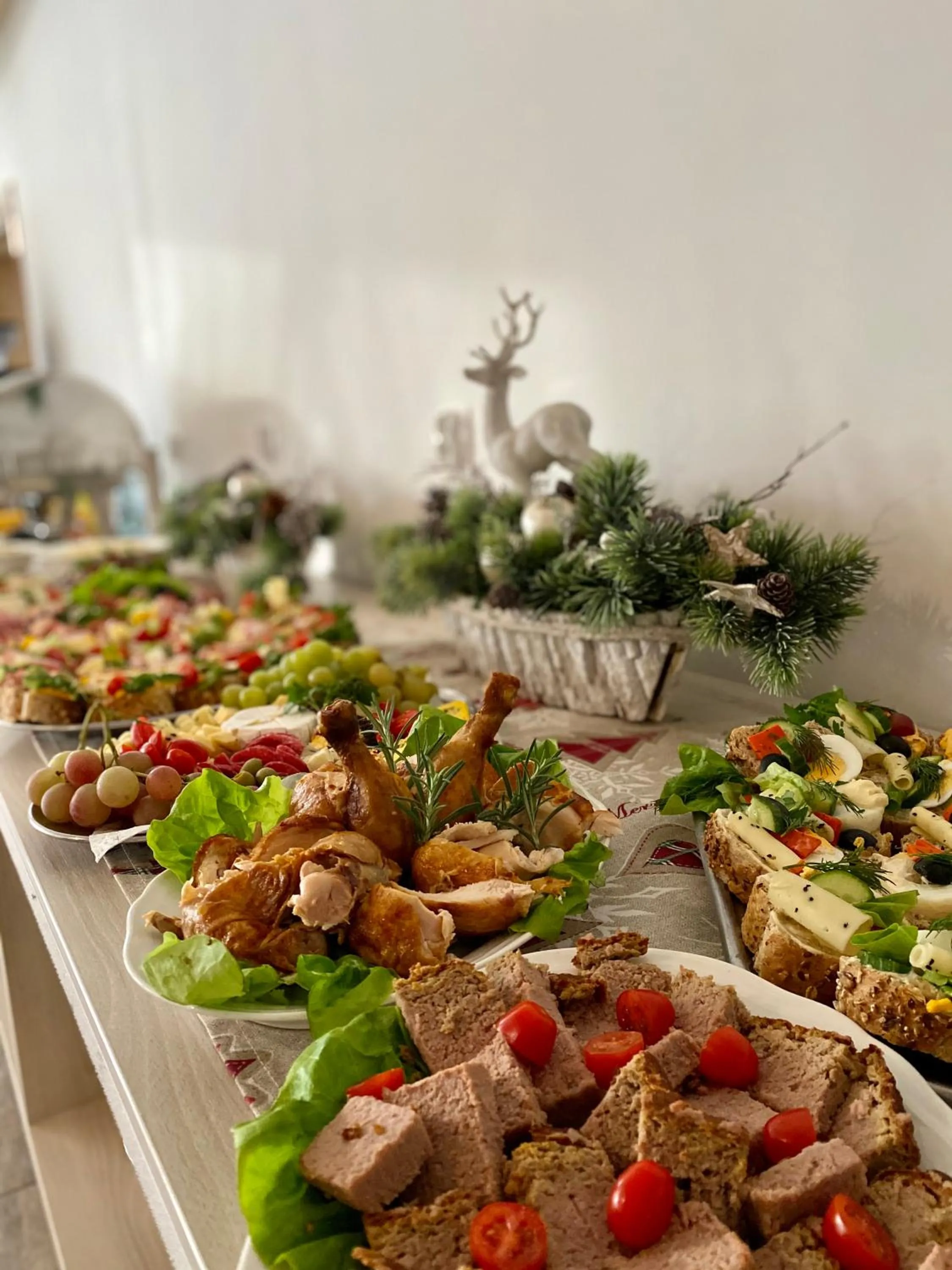 Restaurant/places to eat in Askana