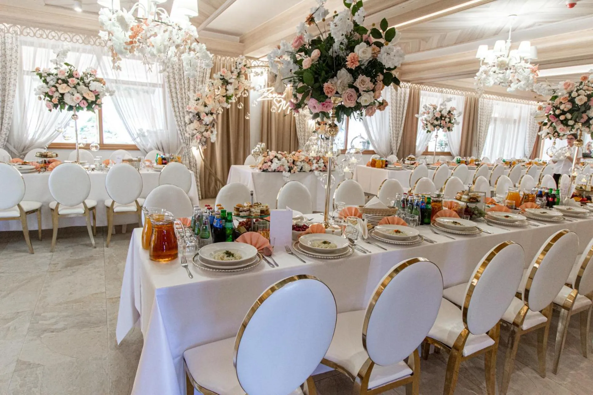 Restaurant/places to eat in Askana