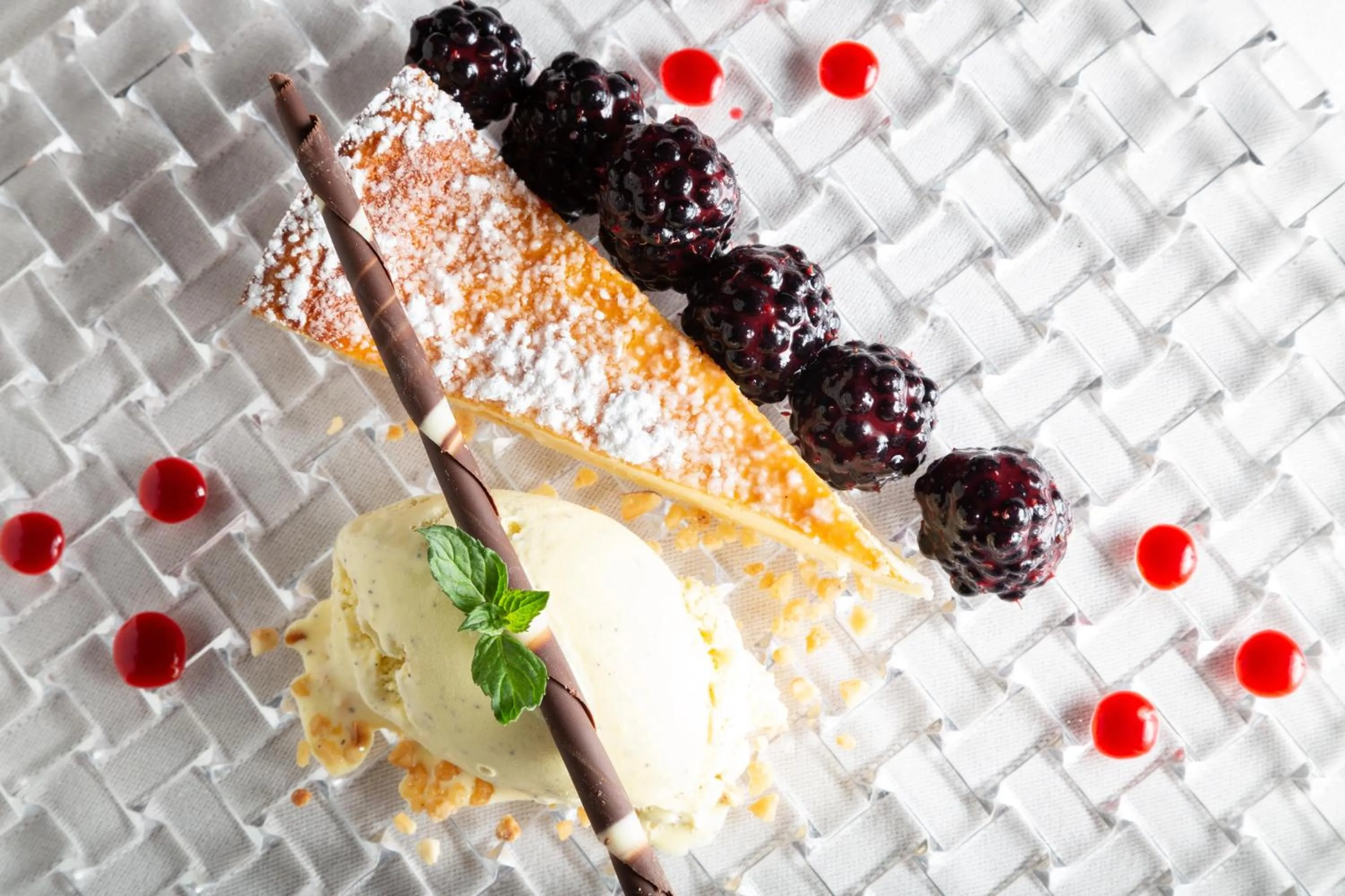 Food in Hotel-Gasthof Höttl