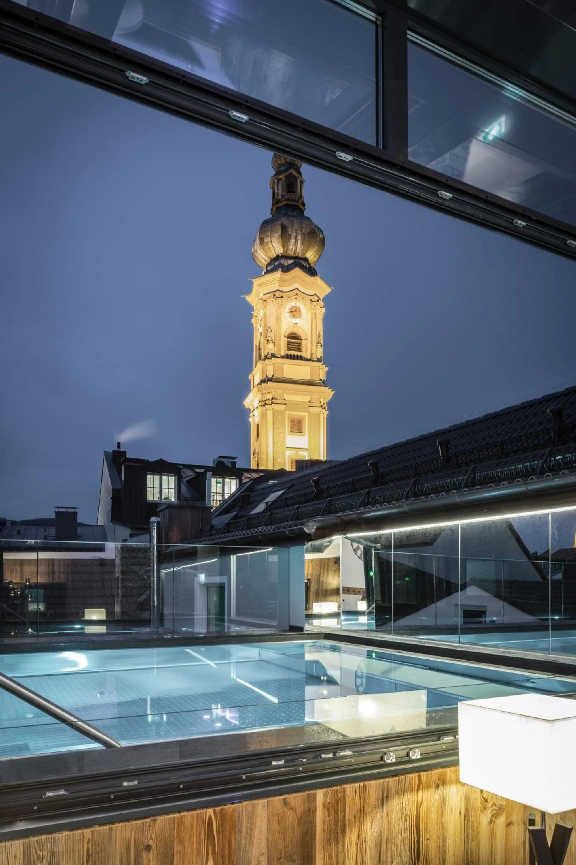 Open Air Bath in Hotel-Gasthof Höttl