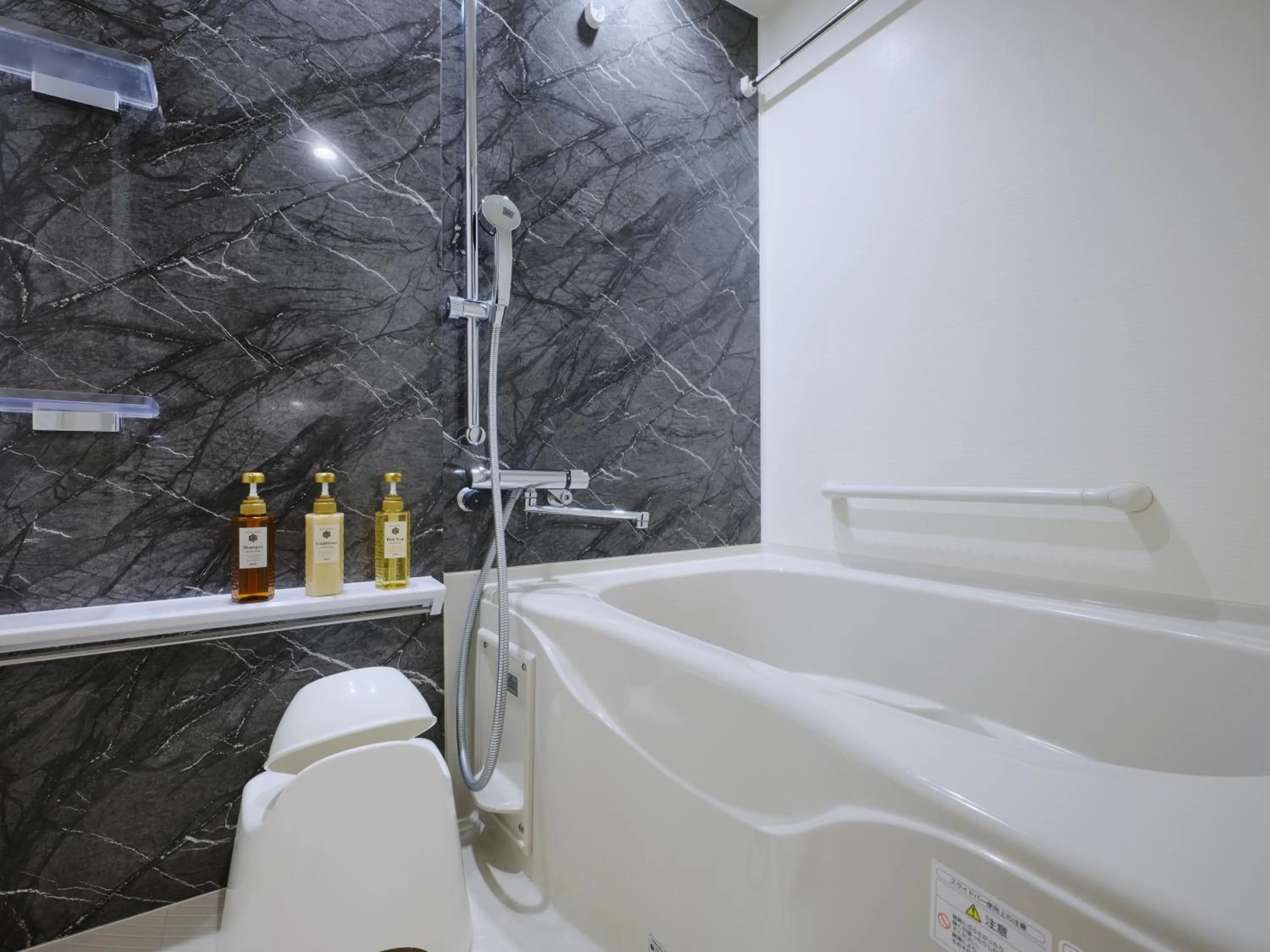 MONday Apart Premium AKIHABARA ASAKUSABASHI Sta.