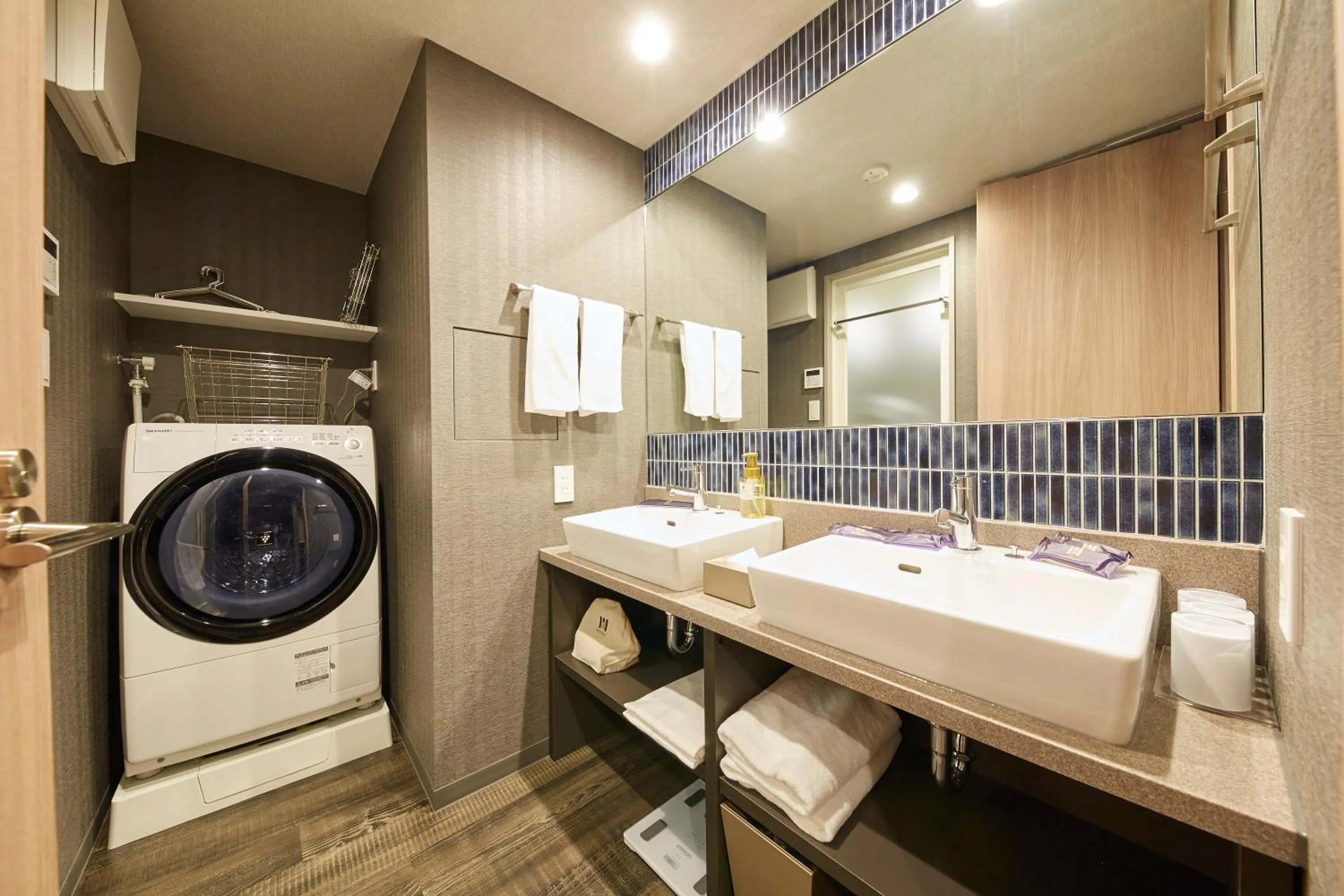 MONday Apart Premium AKIHABARA ASAKUSABASHI Sta.