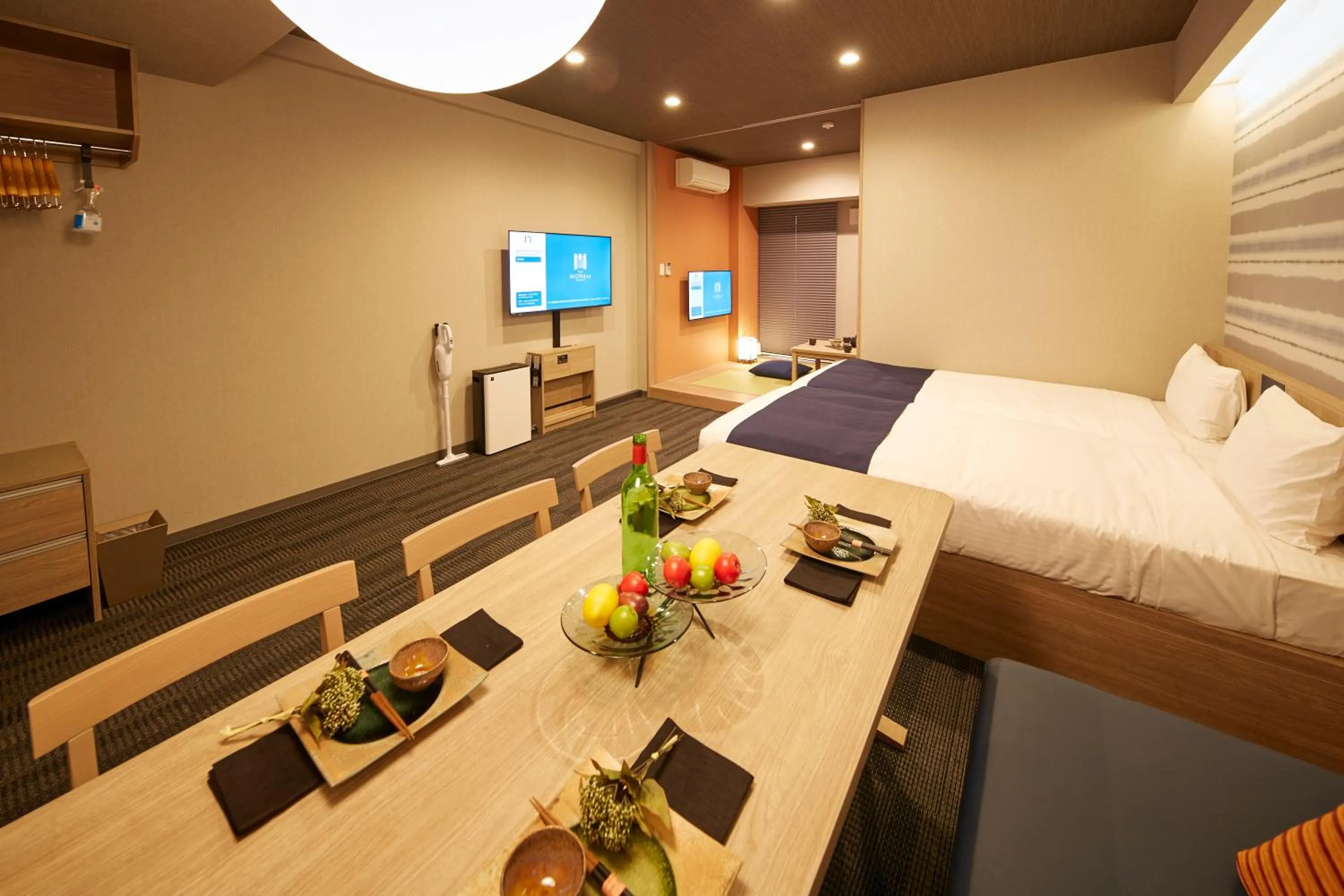 Photo of the whole room, Bed in MONday Apart Premium AKIHABARA ASAKUSABASHI Sta.