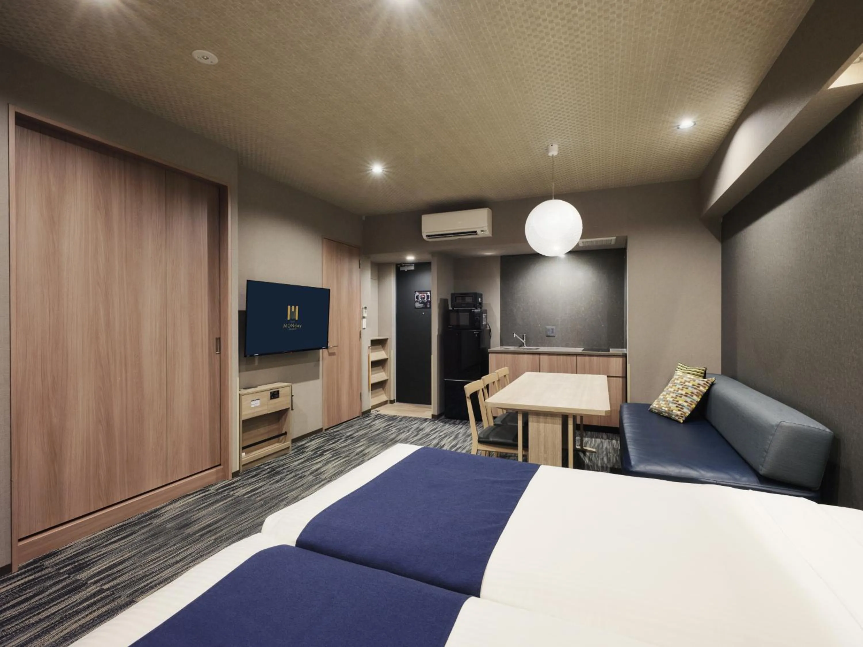 Bed in MONday Apart Premium AKIHABARA