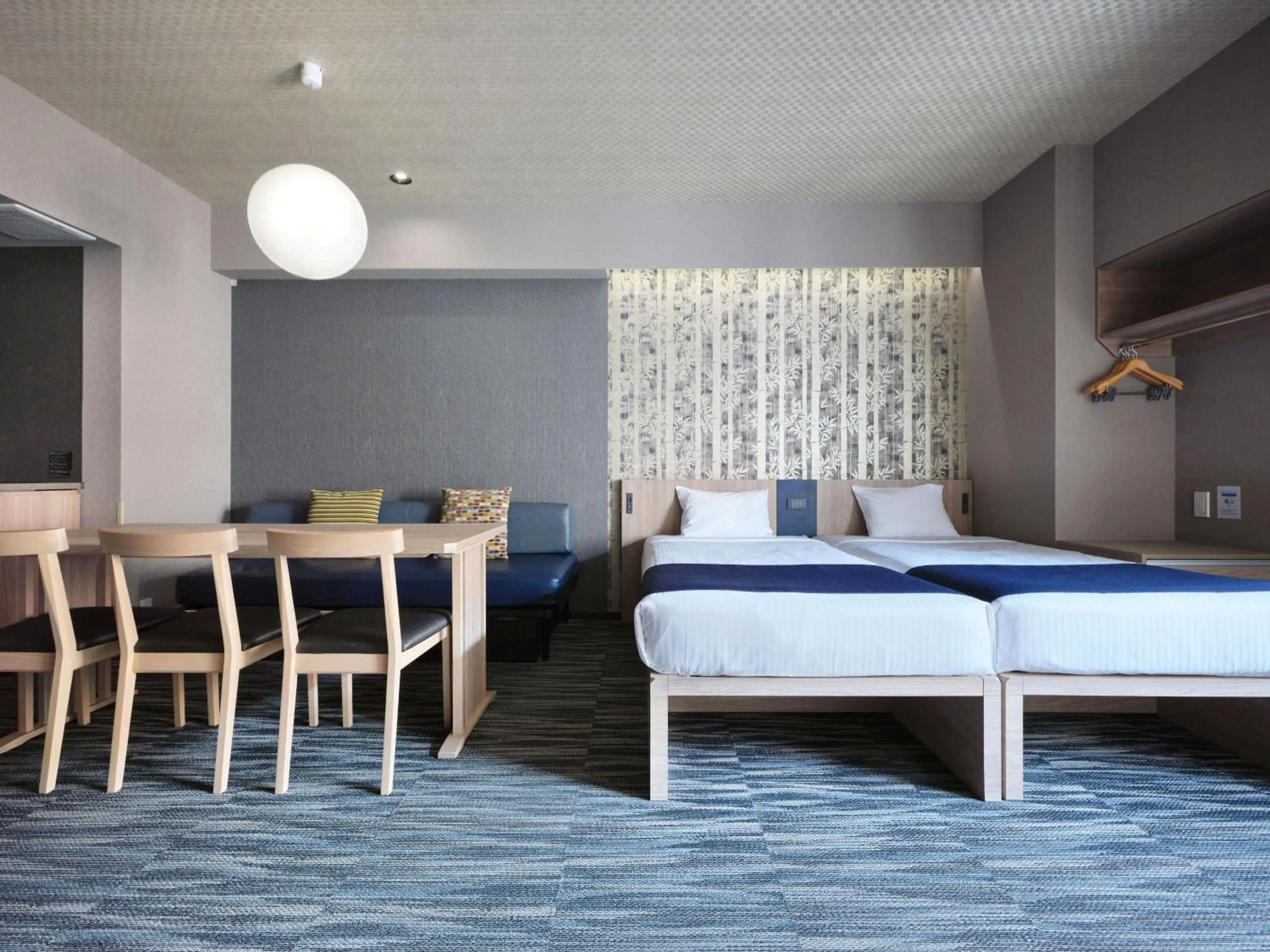 Bed in MONday Apart Premium AKIHABARA