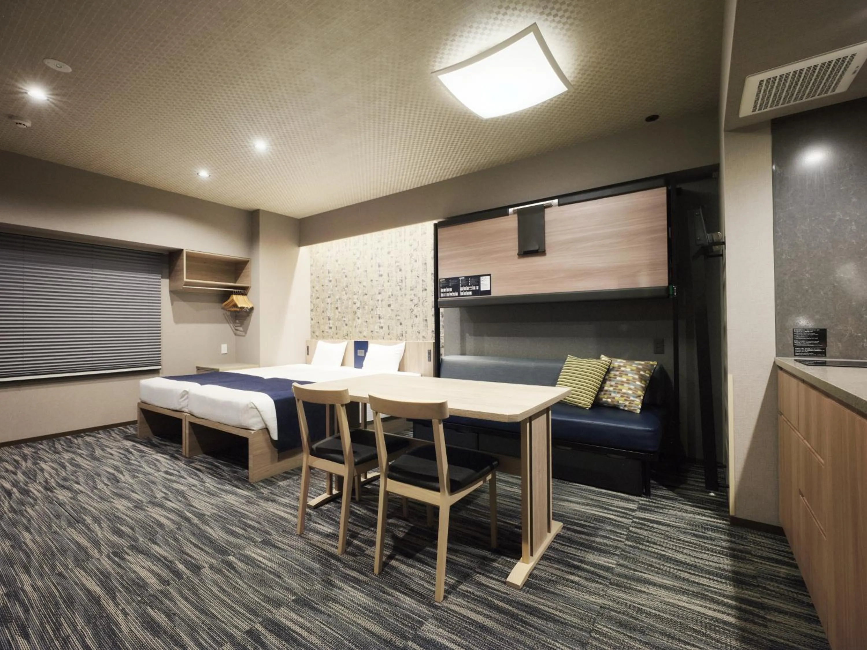 MONday Apart Premium AKIHABARA