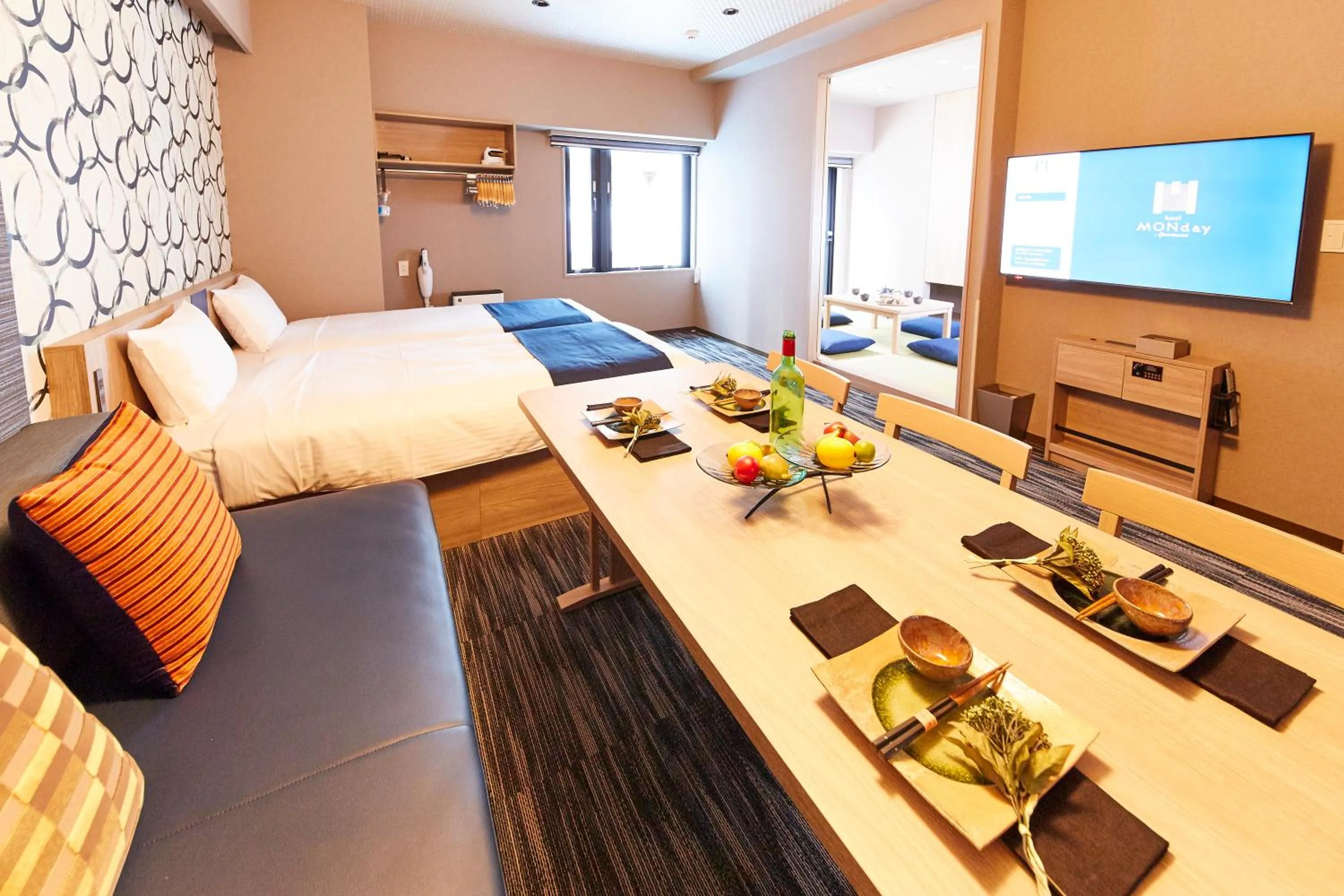 Bed in MONday Apart Premium AKIHABARA