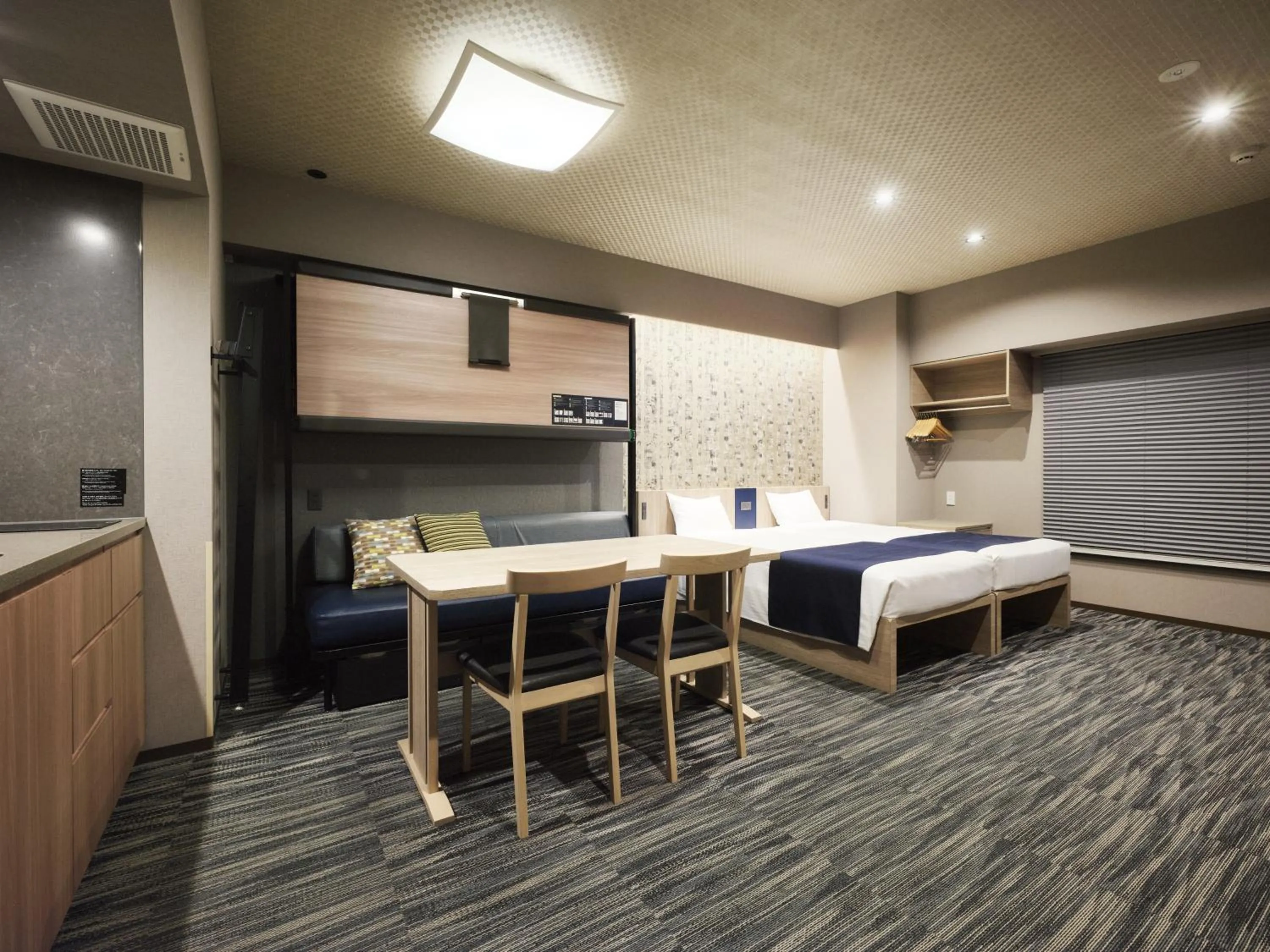 Bed in MONday Apart Premium AKIHABARA