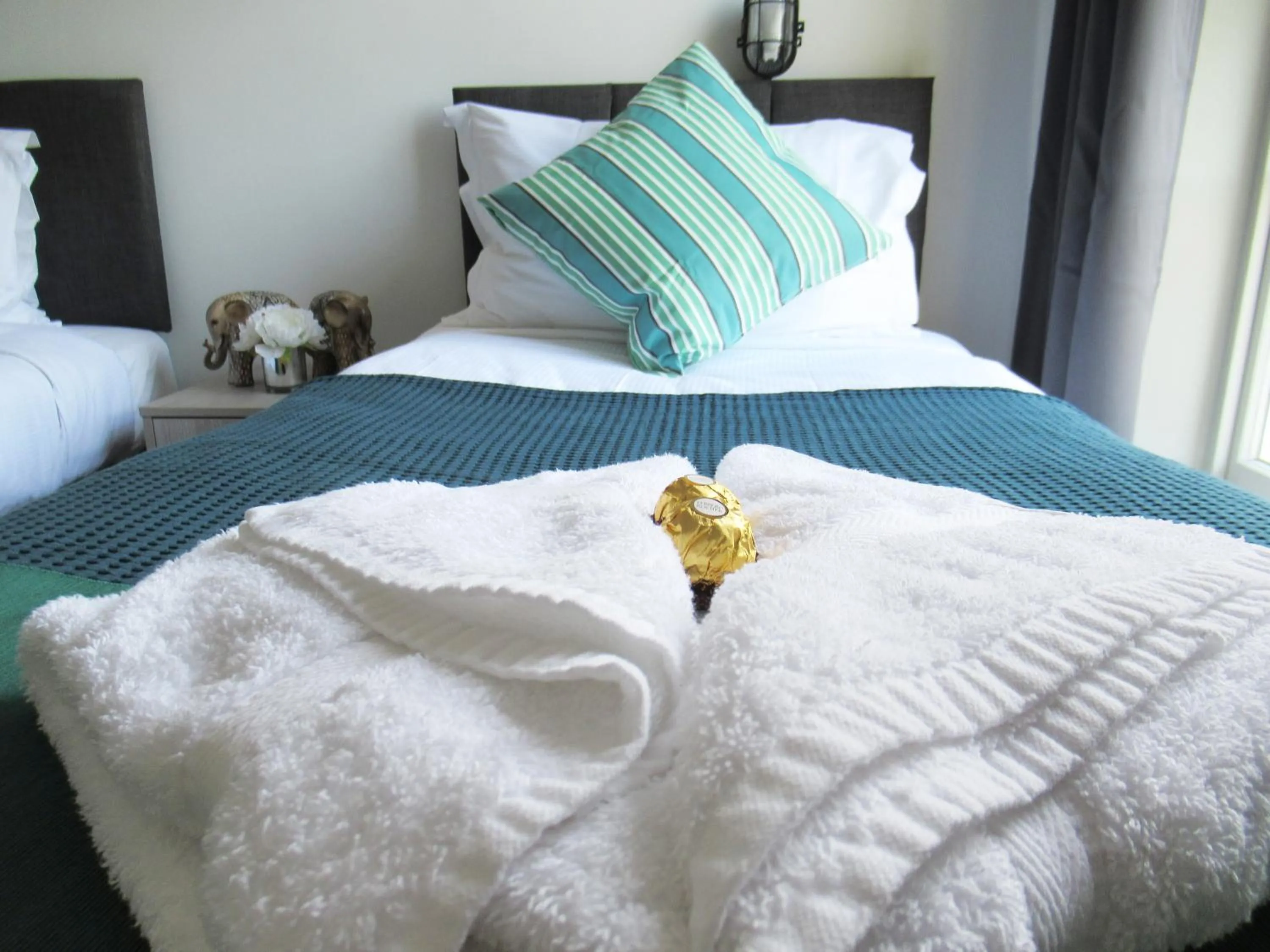 Bed in Queen Street Apartments