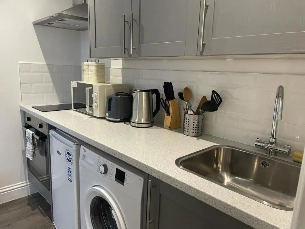 Queen Street Apartments