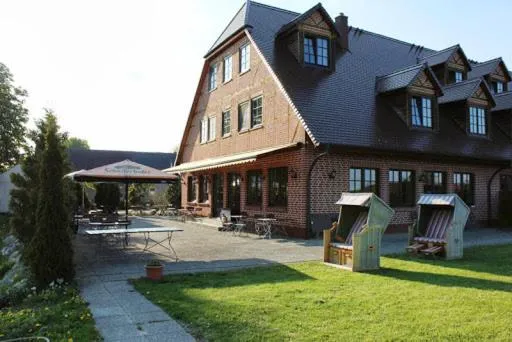 Property building in Müritz Landhotel Grüner Baum