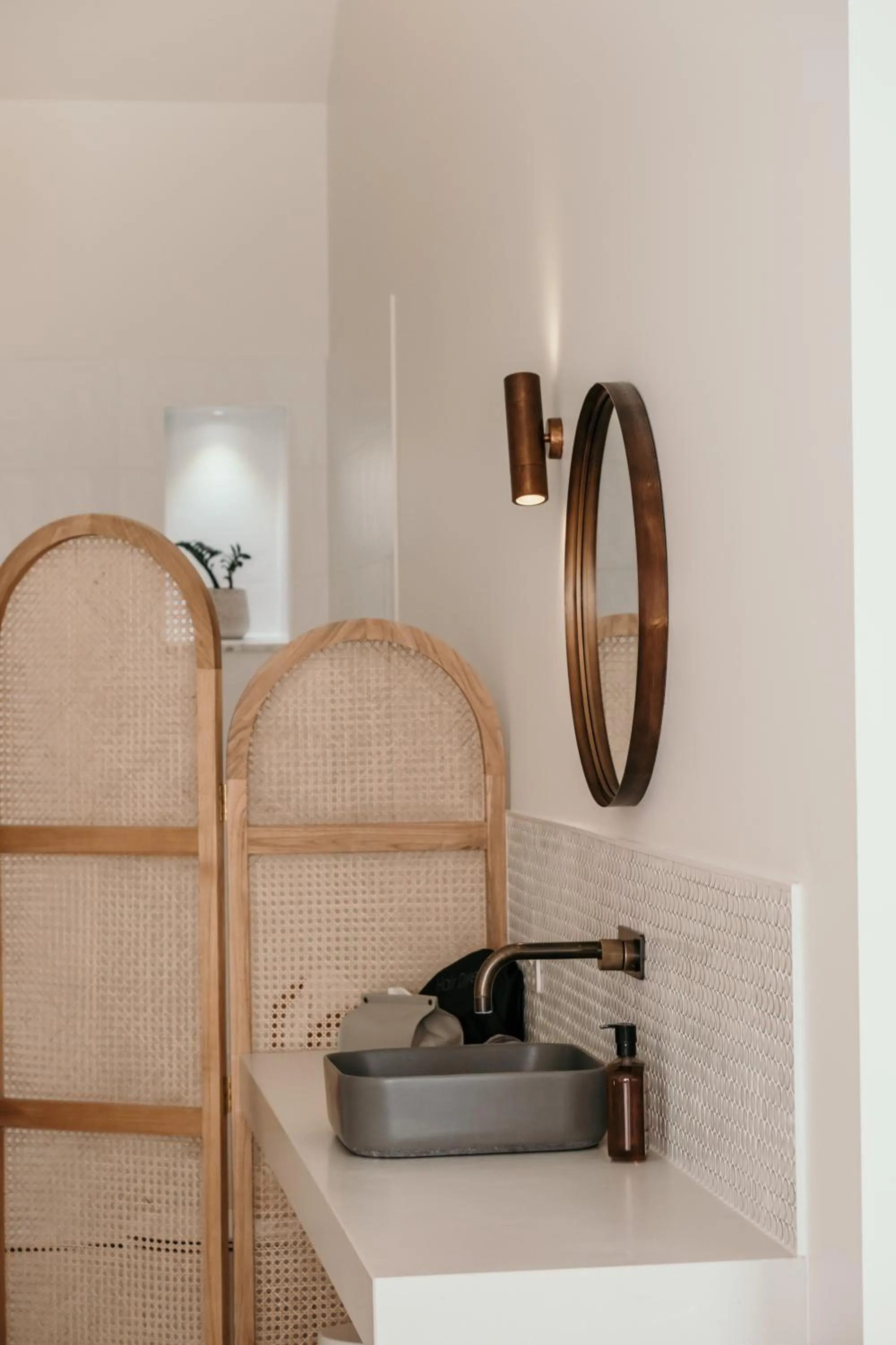 Bathroom in The Oak & Anchor Hotel
