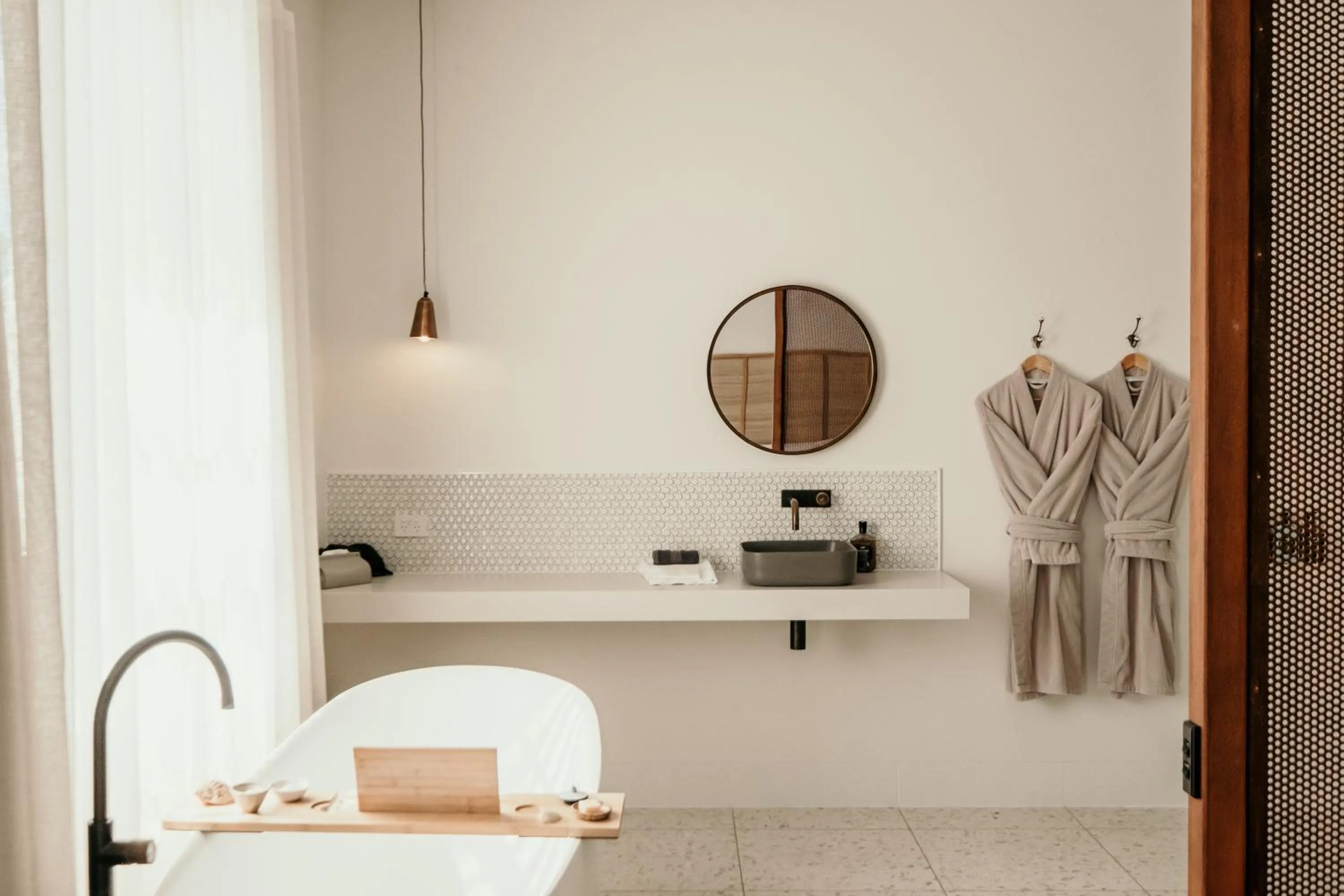 Toilet in The Oak & Anchor Hotel