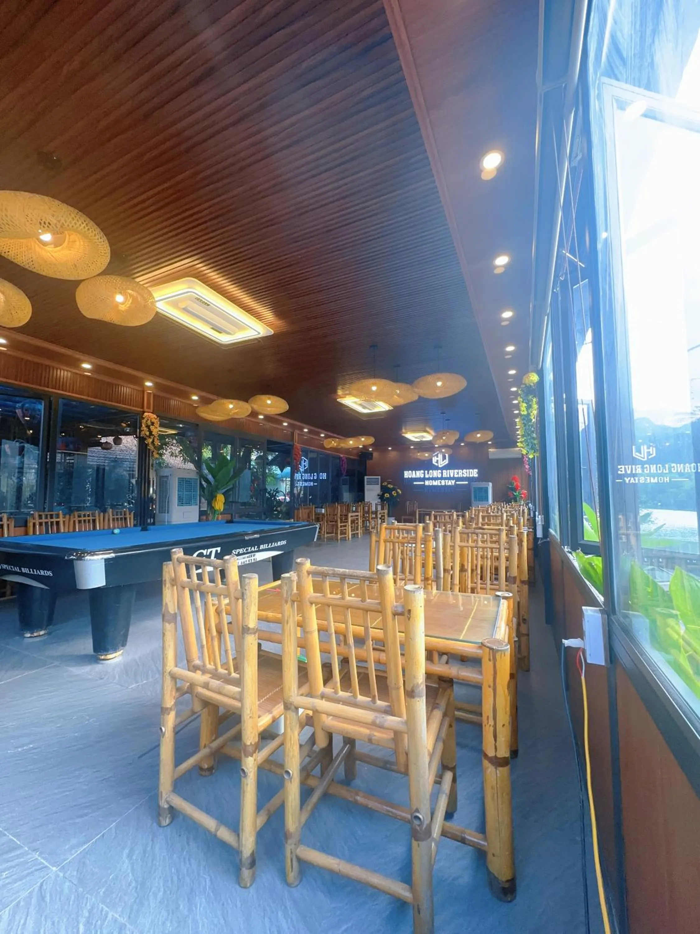 HoangLong Riverside Homestay