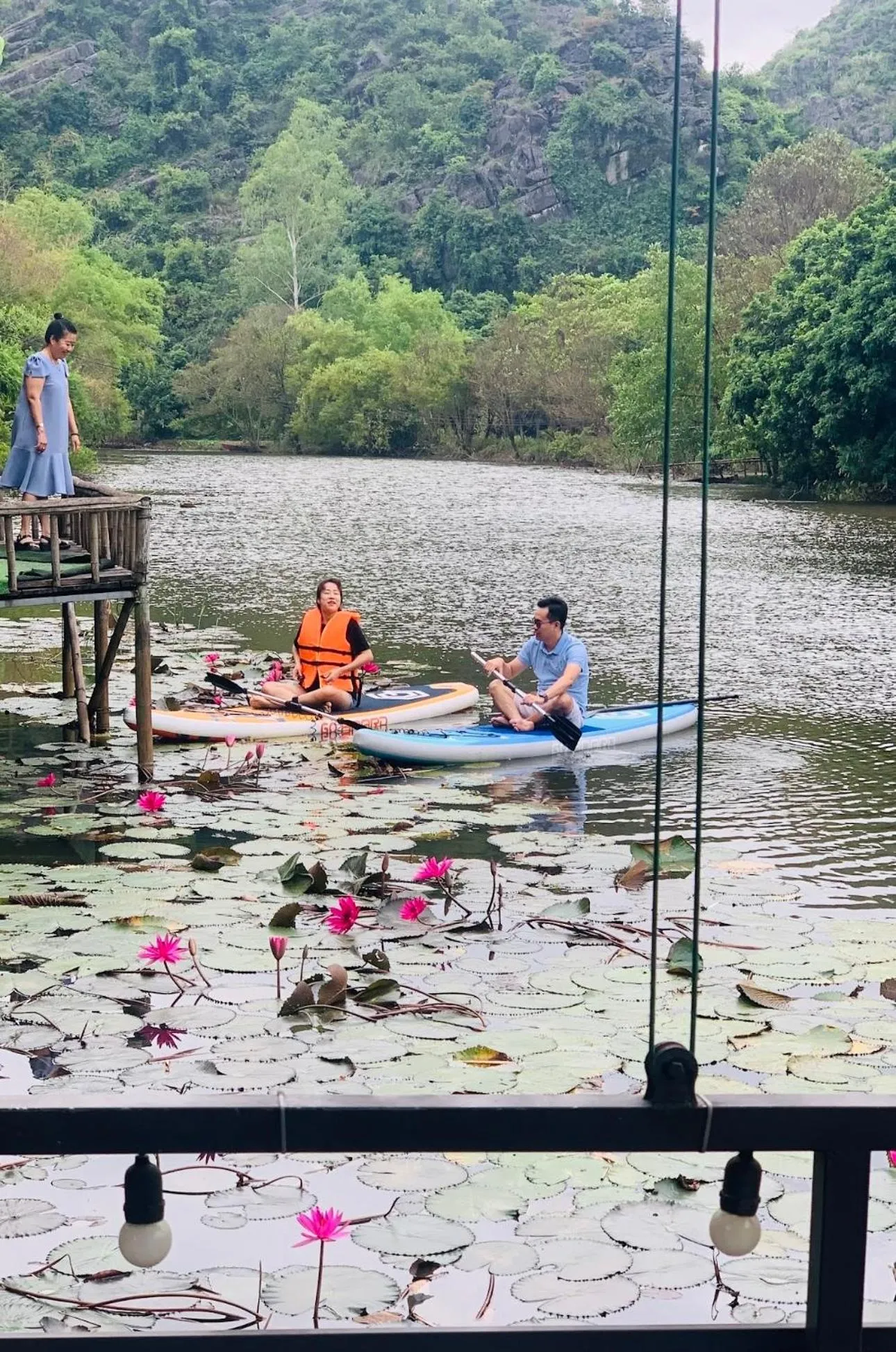 HoangLong Riverside Homestay