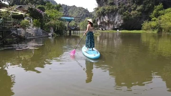 HoangLong Riverside Homestay