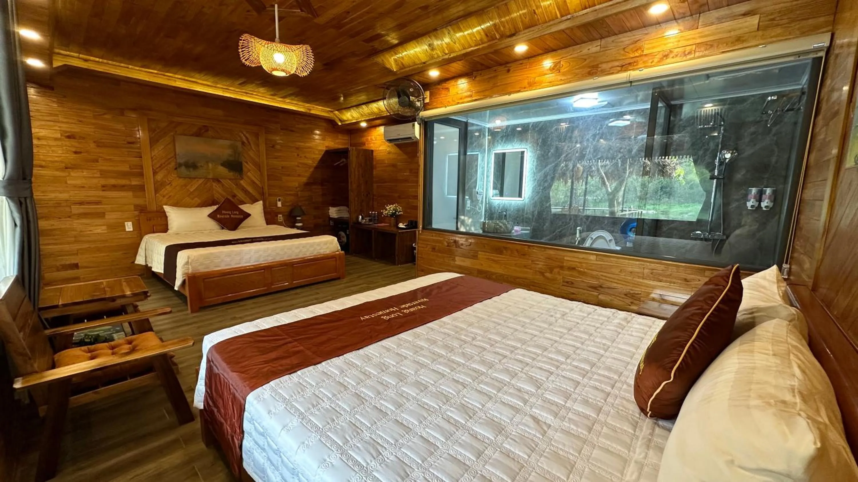 Bed in HoangLong Riverside Homestay