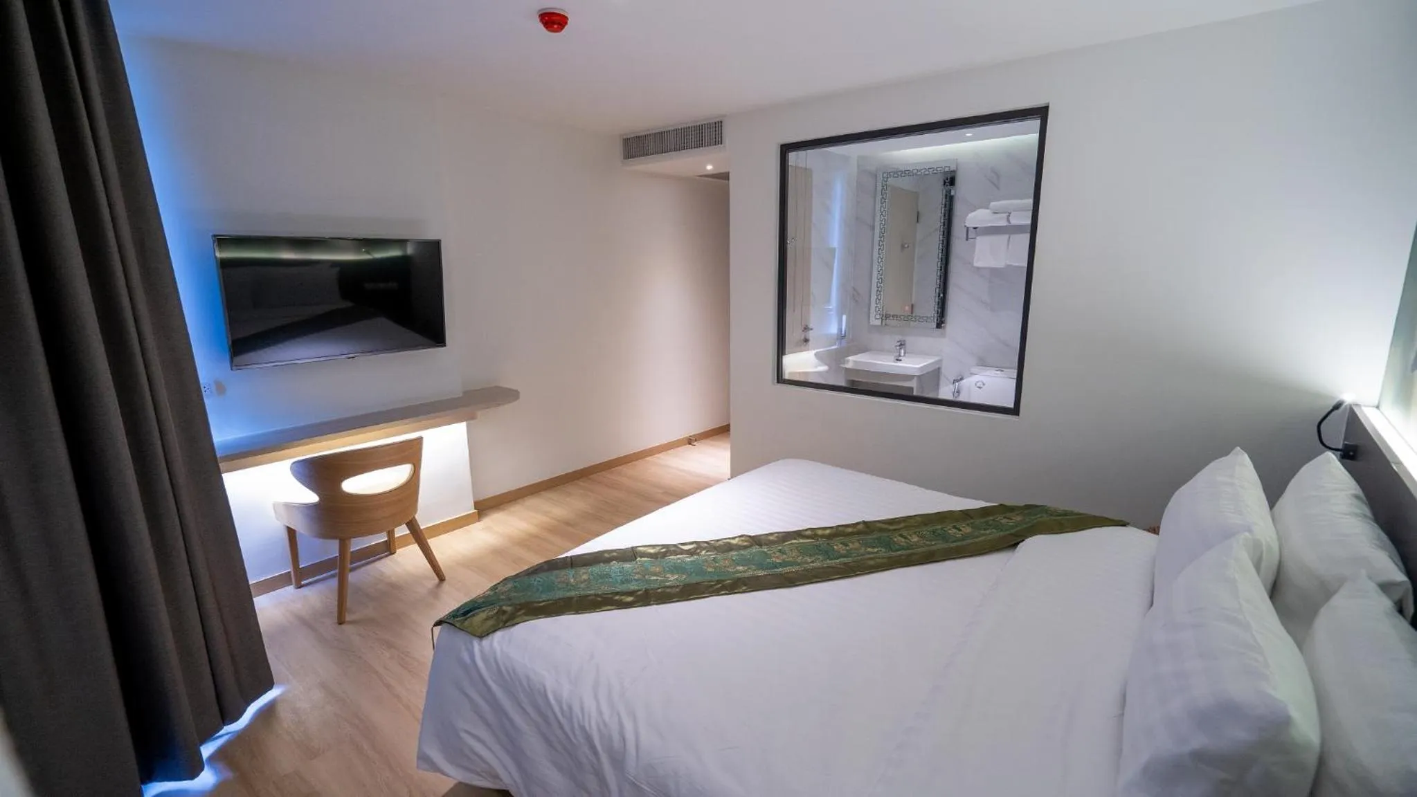 Bedroom, Bed in Pannarai Hotel Bangkok-Pra tunam