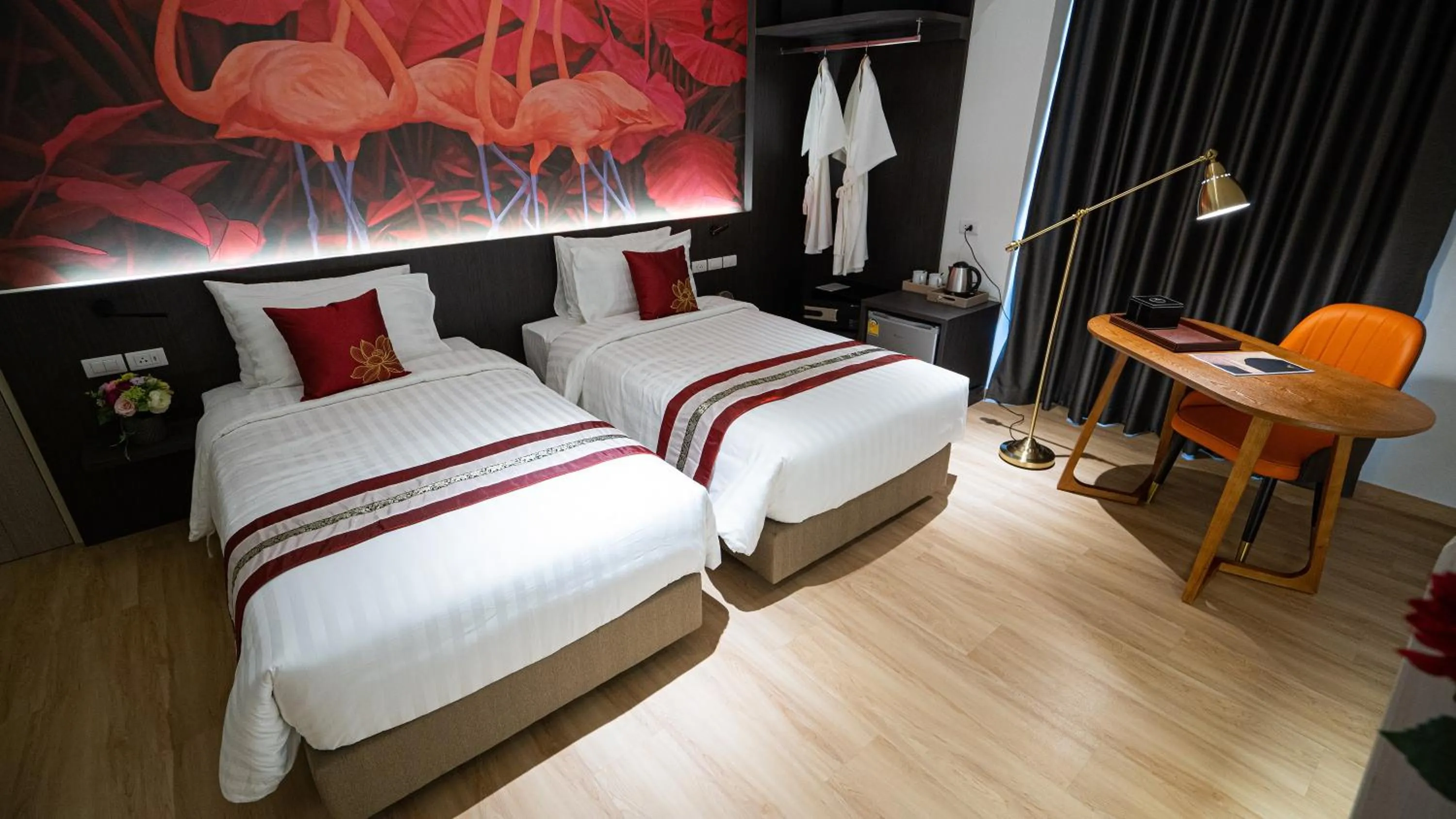 Bedroom, Bed in Pannarai Hotel Bangkok-Pra tunam