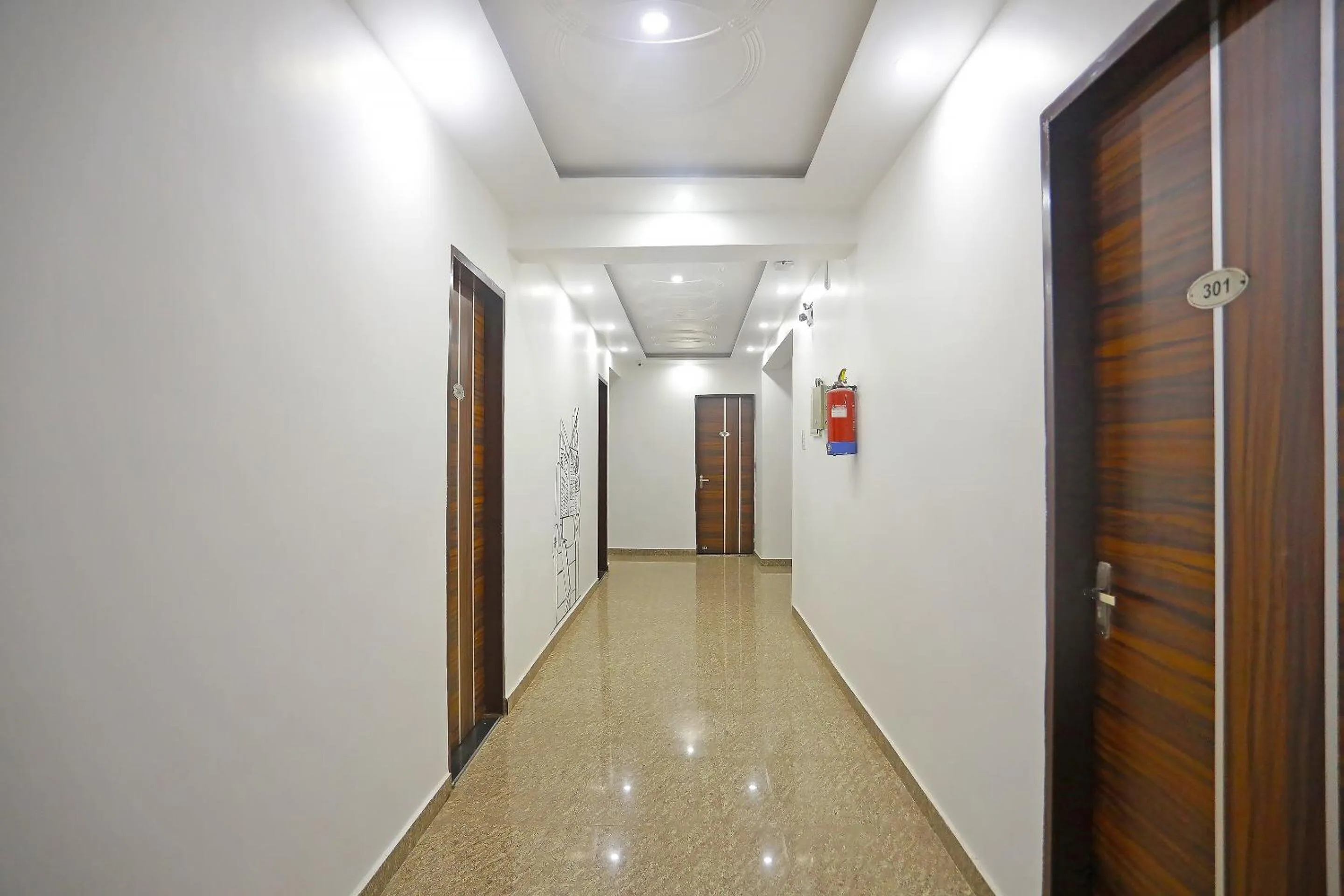 Lobby or reception in Super Townhouse Cloud Bay, Near Genpact, Sector-69, Gurgaon